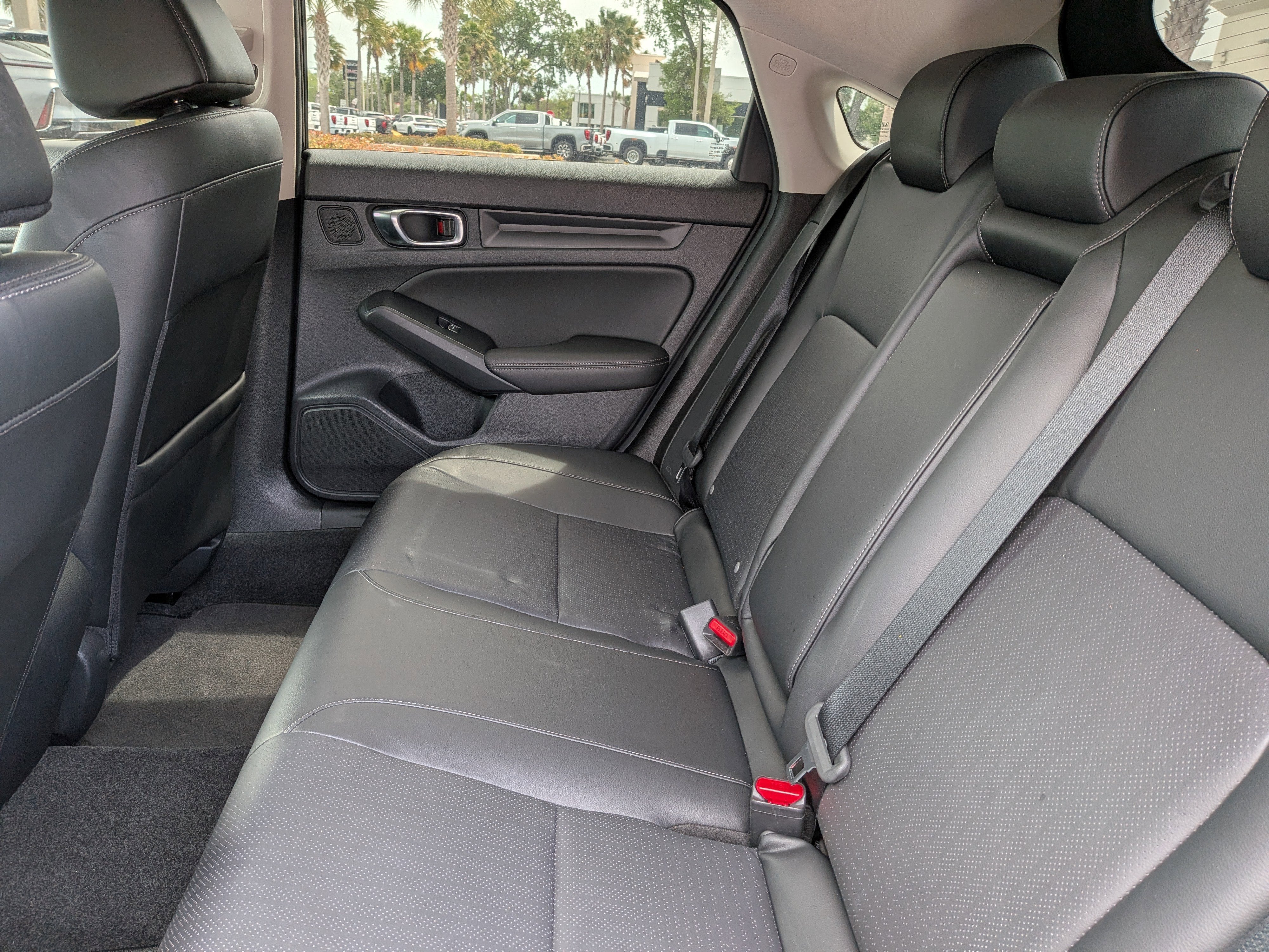 2024 Honda Civic Hatchback EX-L