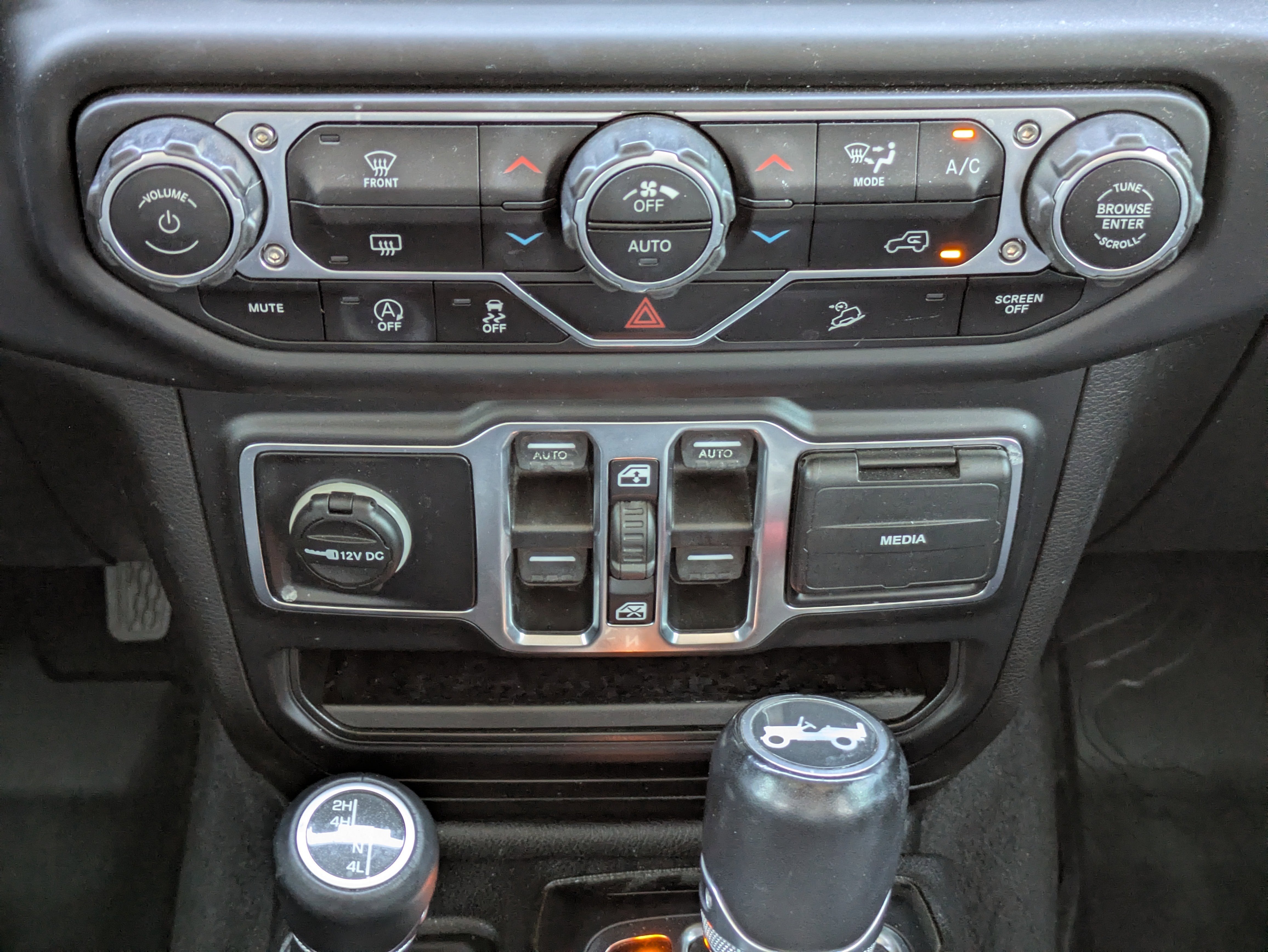 2019 Jeep Wrangler Unlimited Sahara 4x4