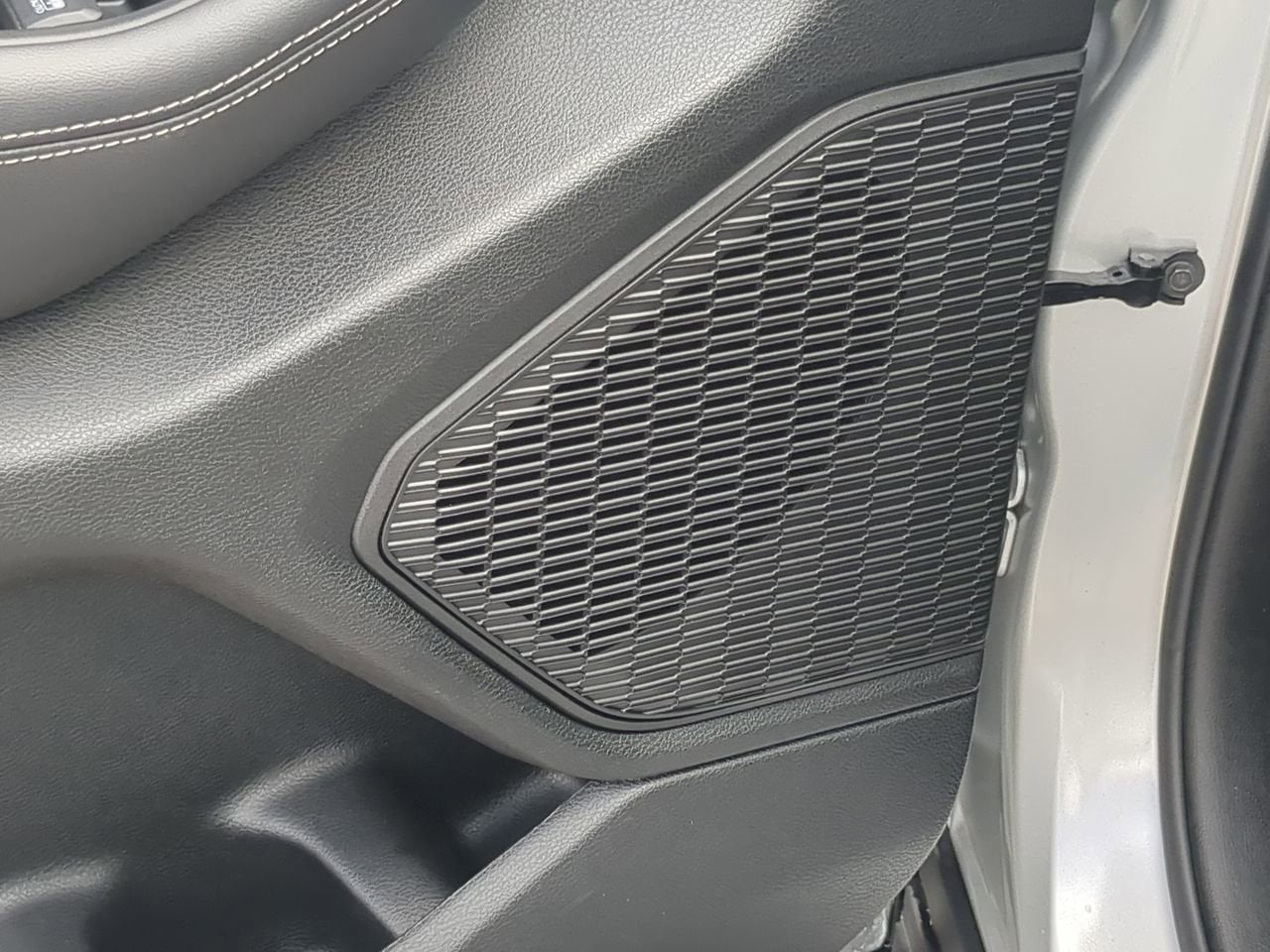 2025 Jeep Grand Cherokee Altitude 4x2