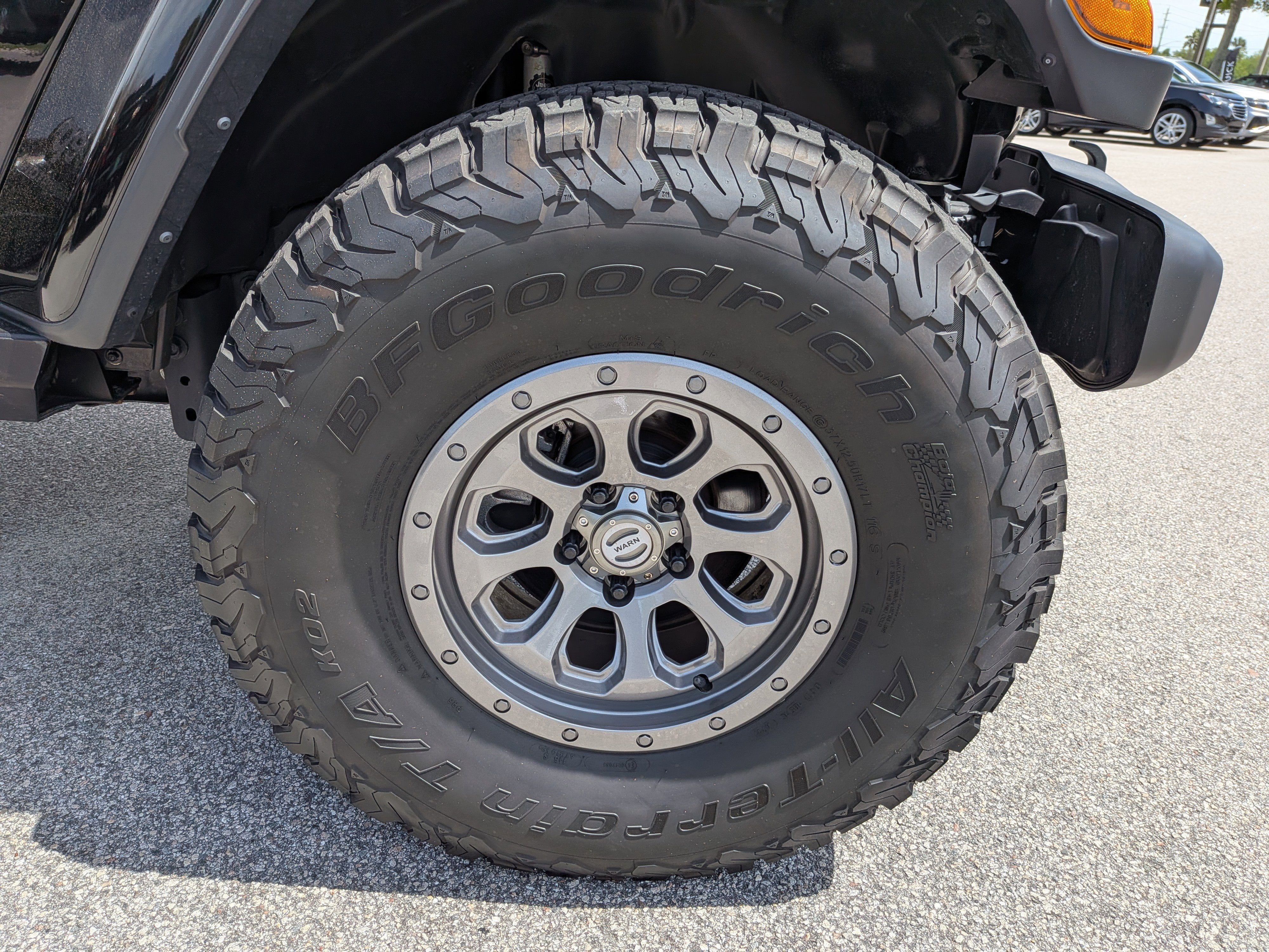 2024 Jeep Gladiator Sport S