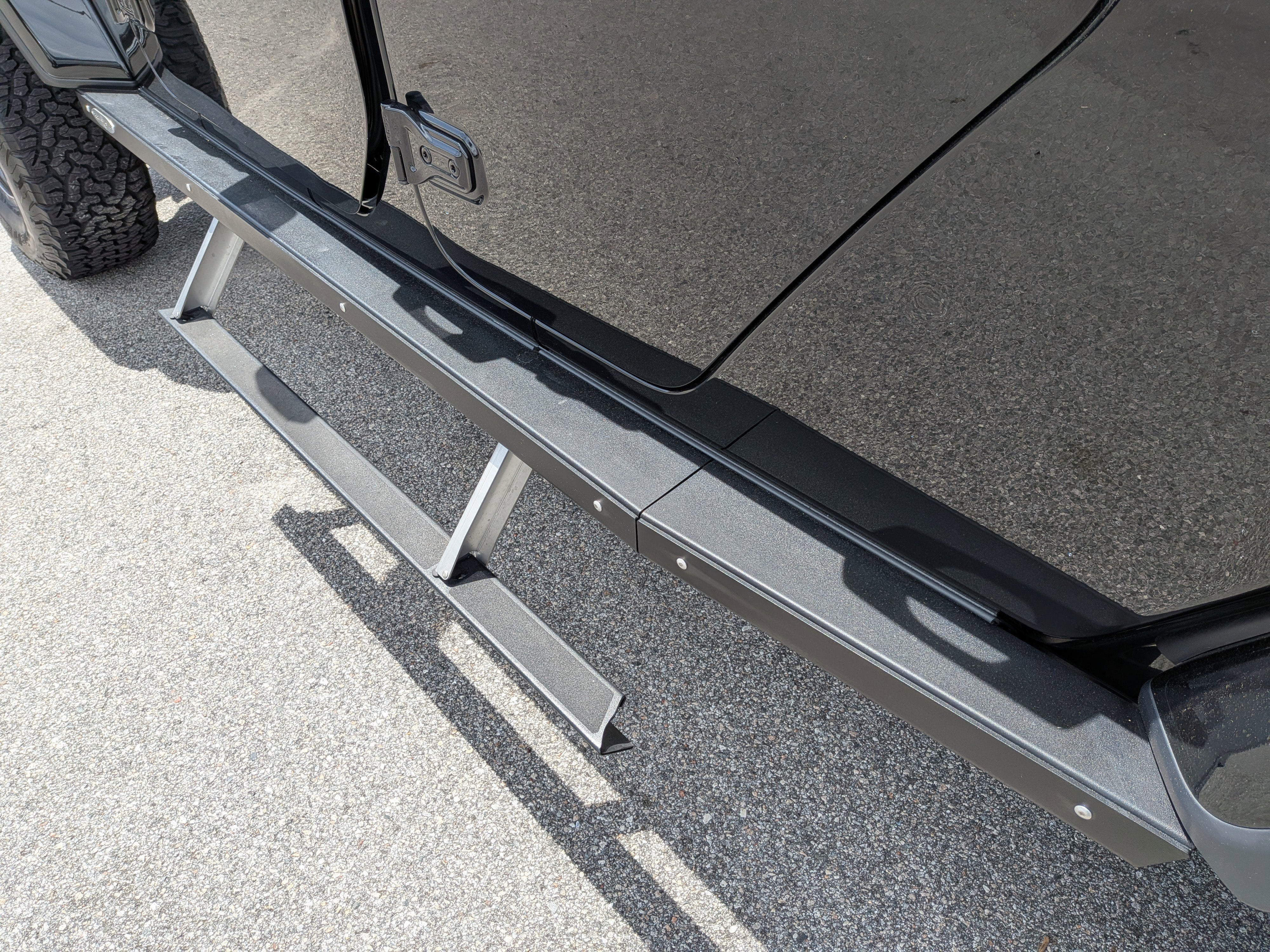 2024 Jeep Gladiator Sport S