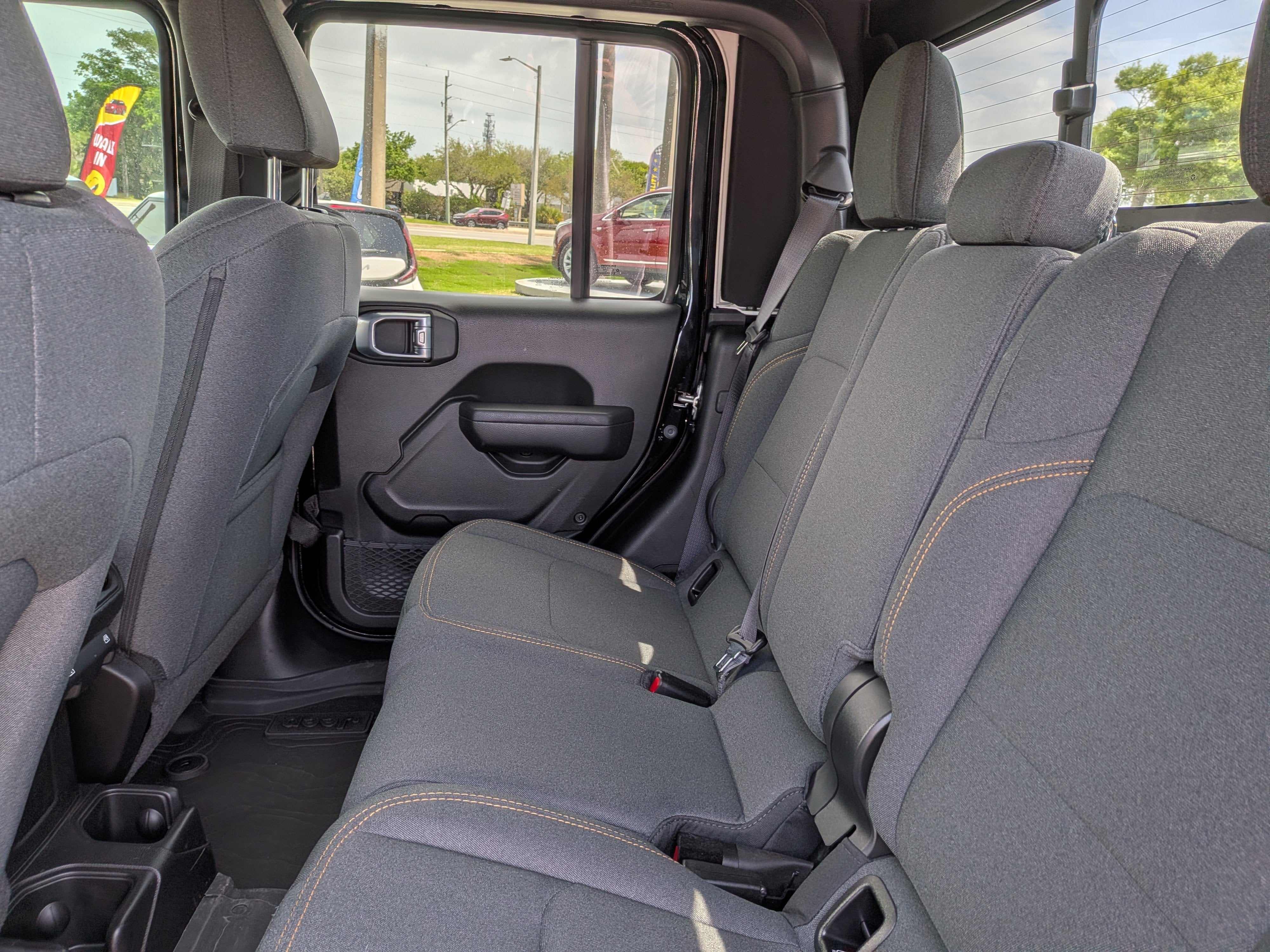 2024 Jeep Gladiator Sport S