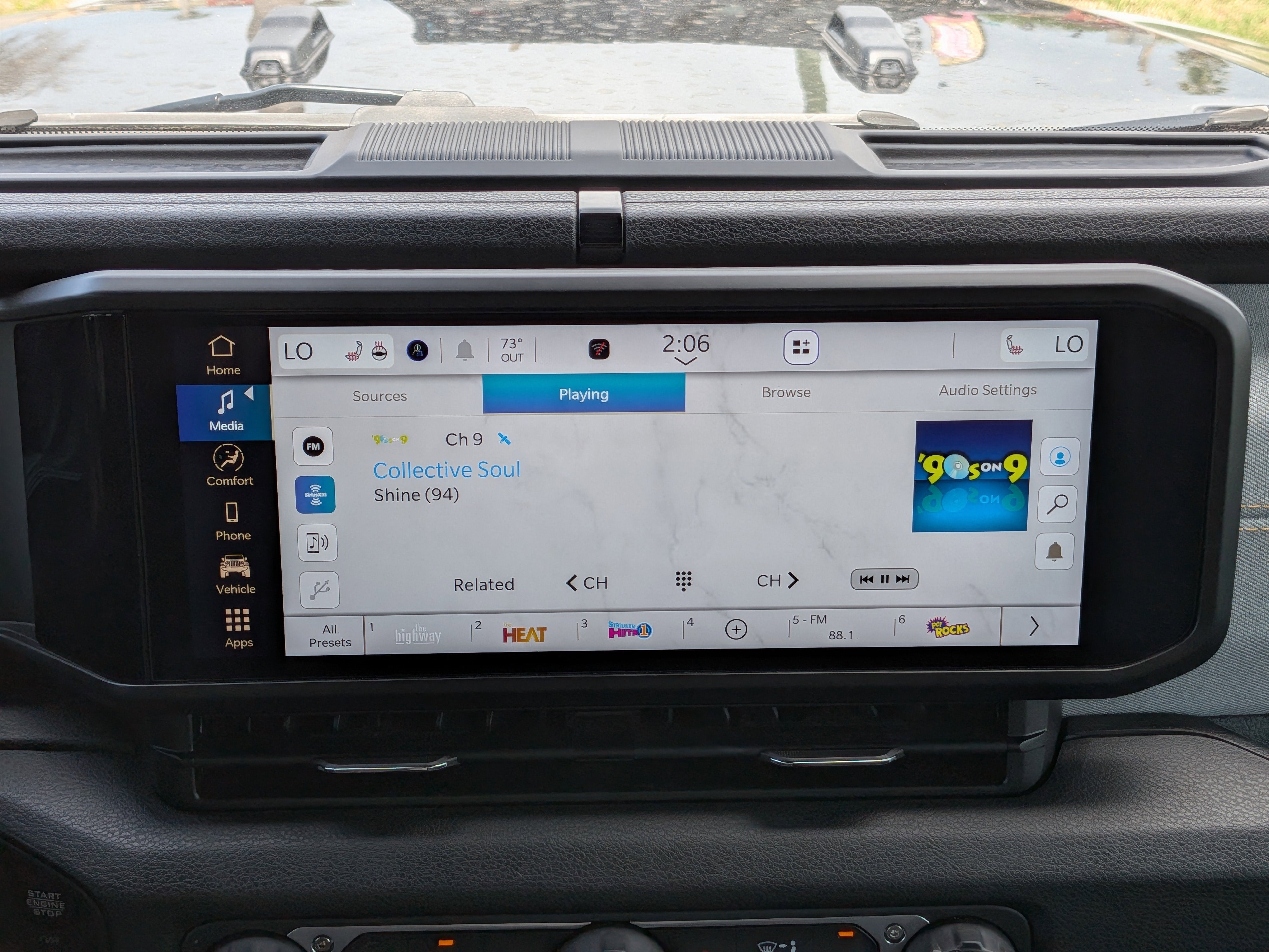 2024 Jeep Gladiator Sport S