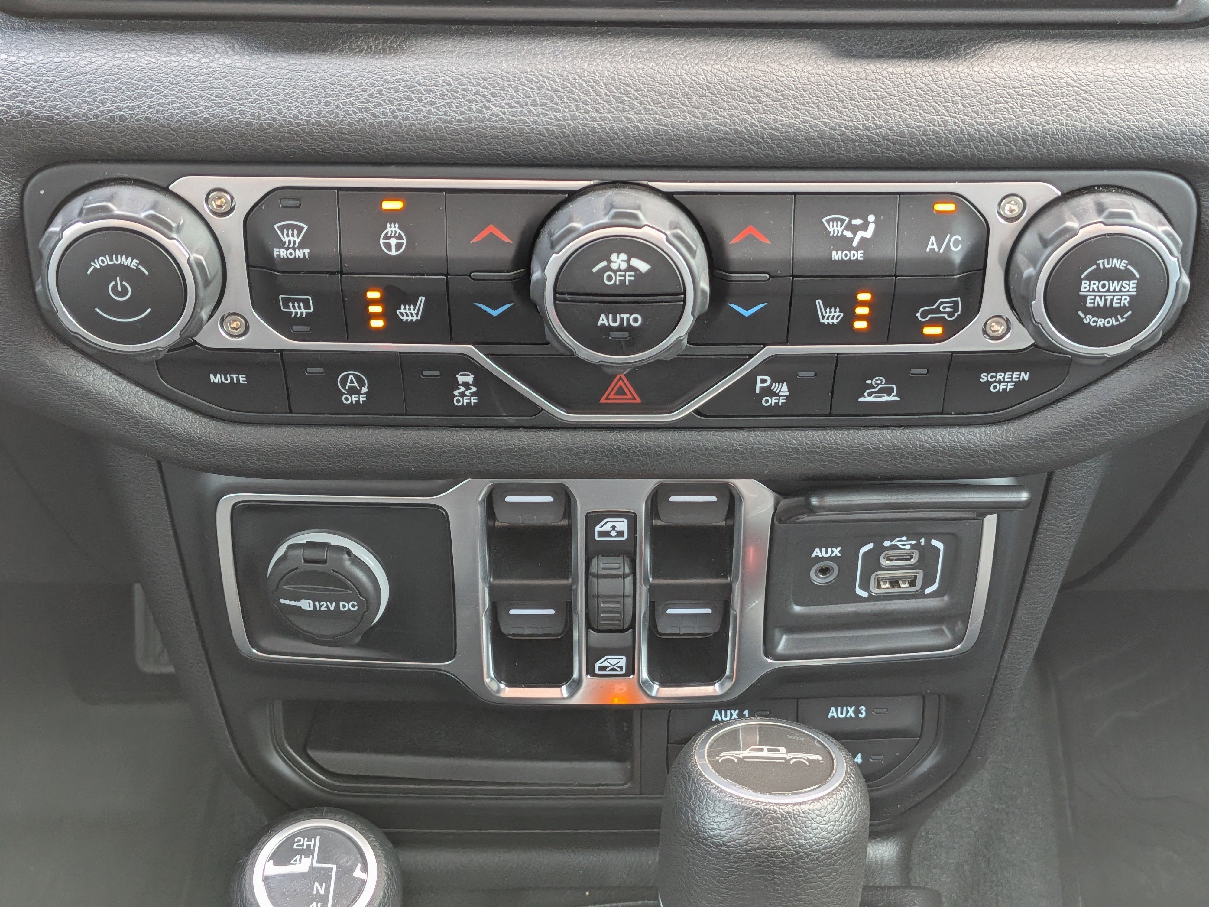 2024 Jeep Gladiator Sport S