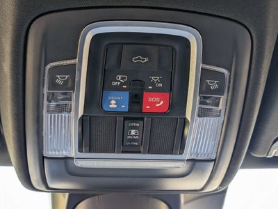 2023 RAM 1500 Limited Crew Cab 4x2 5'7" Box