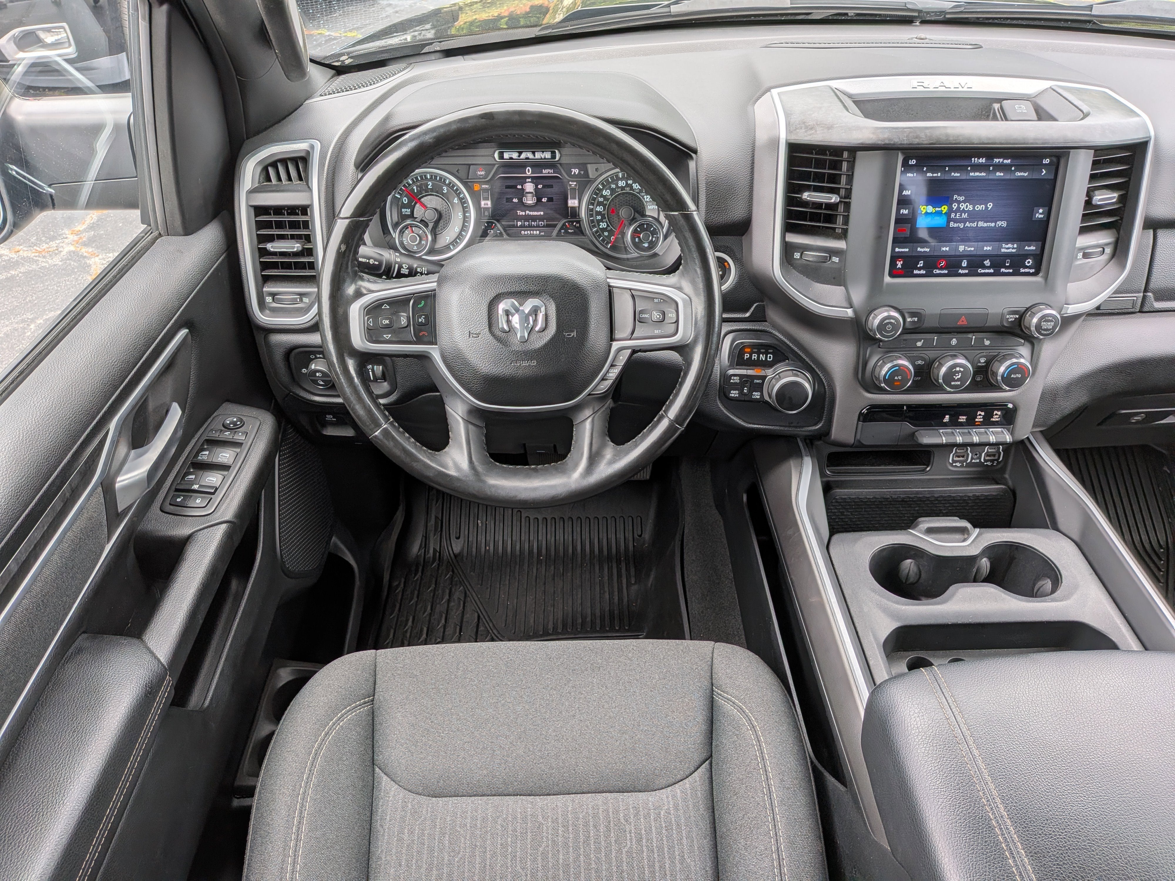 2021 RAM 1500 Big Horn Quad Cab 4x4 6'4" Box