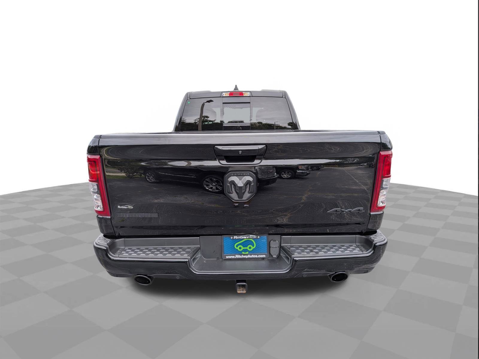 2021 RAM 1500 Big Horn Quad Cab 4x4 6'4" Box
