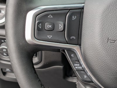 2025 RAM 1500 Big Horn Crew Cab 4x4 5'7" Box
