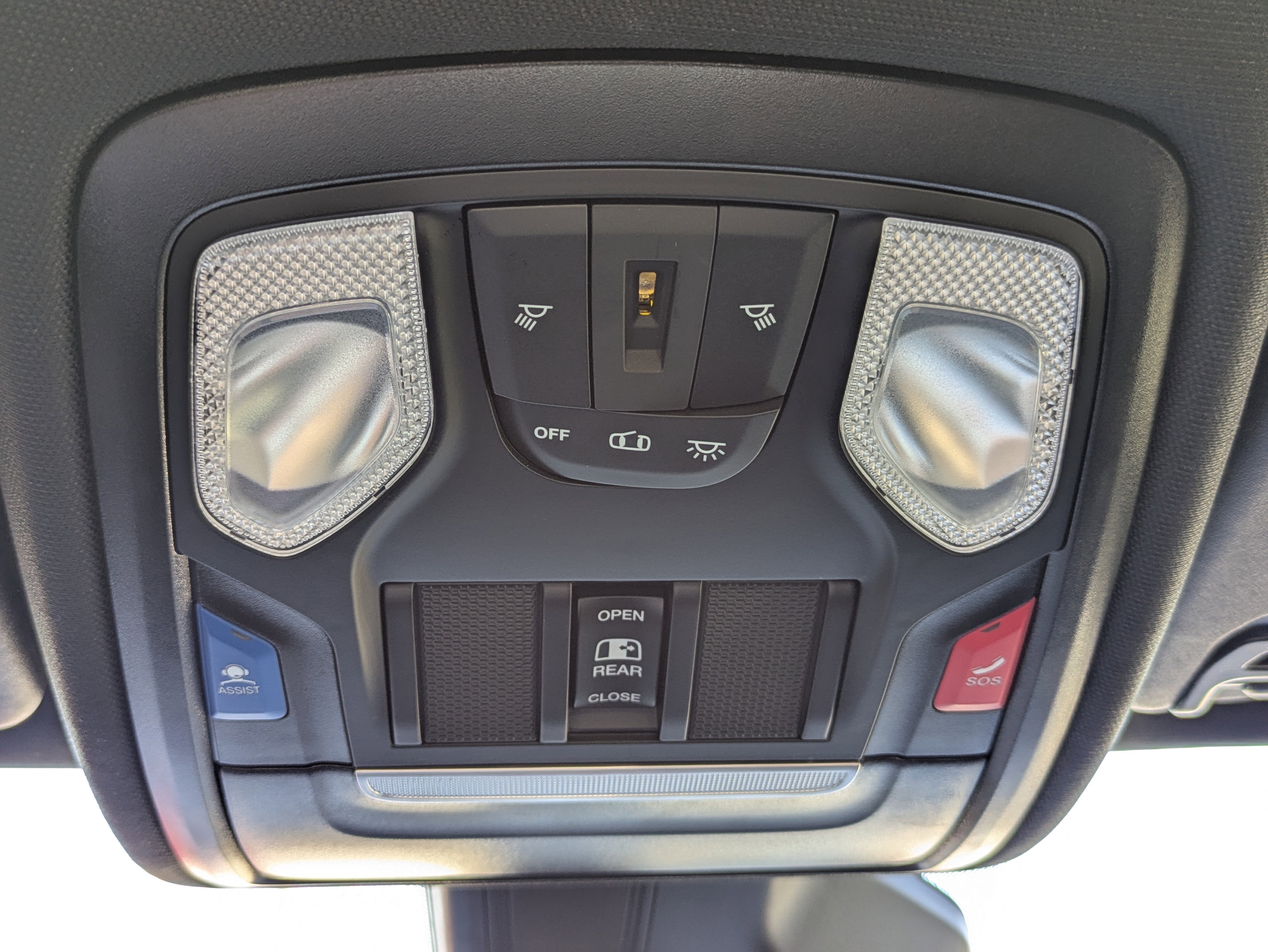 2025 RAM 1500 Warlock Crew Cab 4x4 5'7" Box