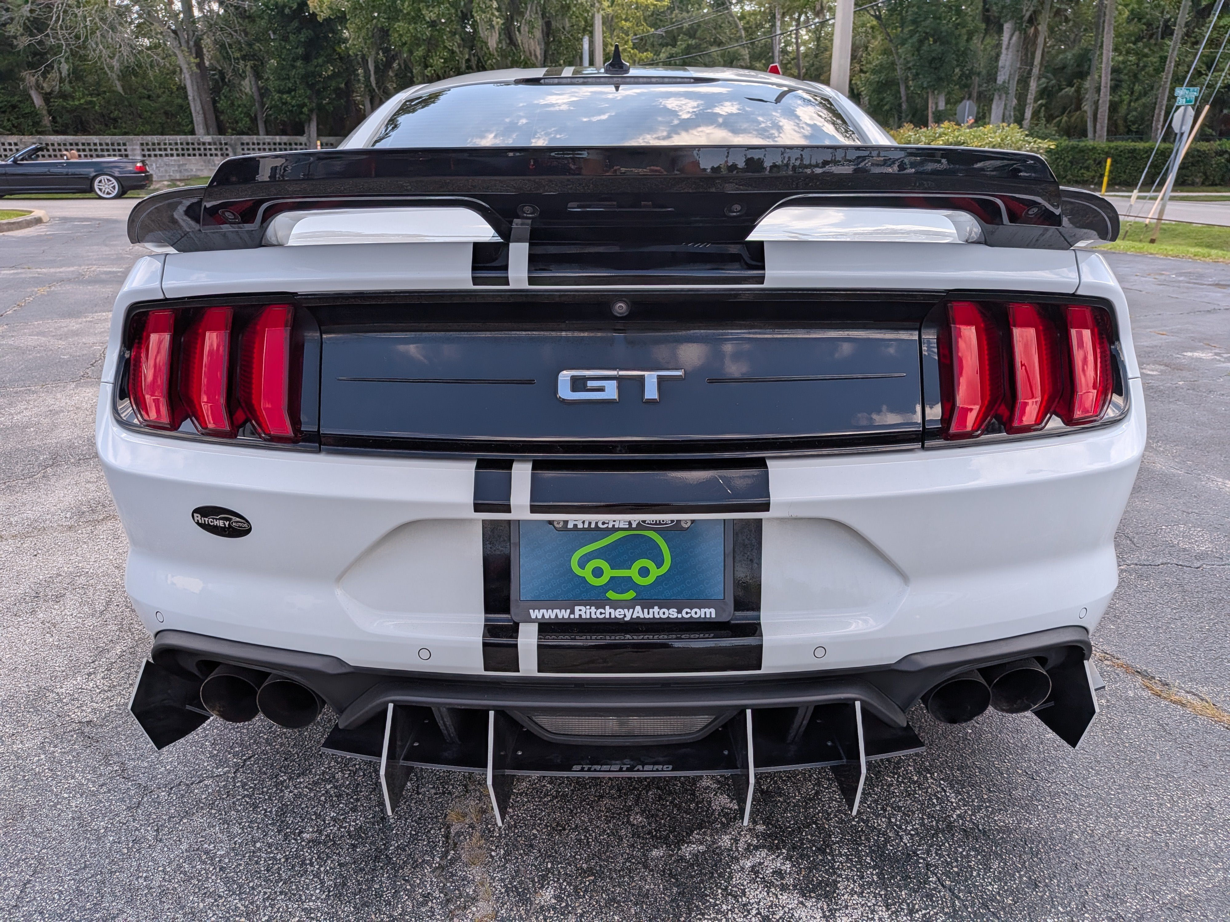 2022 Ford Mustang GT Premium Fastback