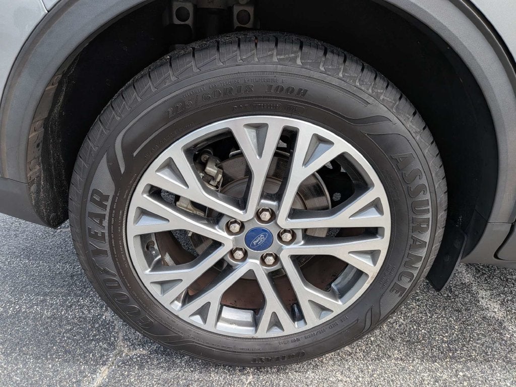 2022 Ford Escape SEL
