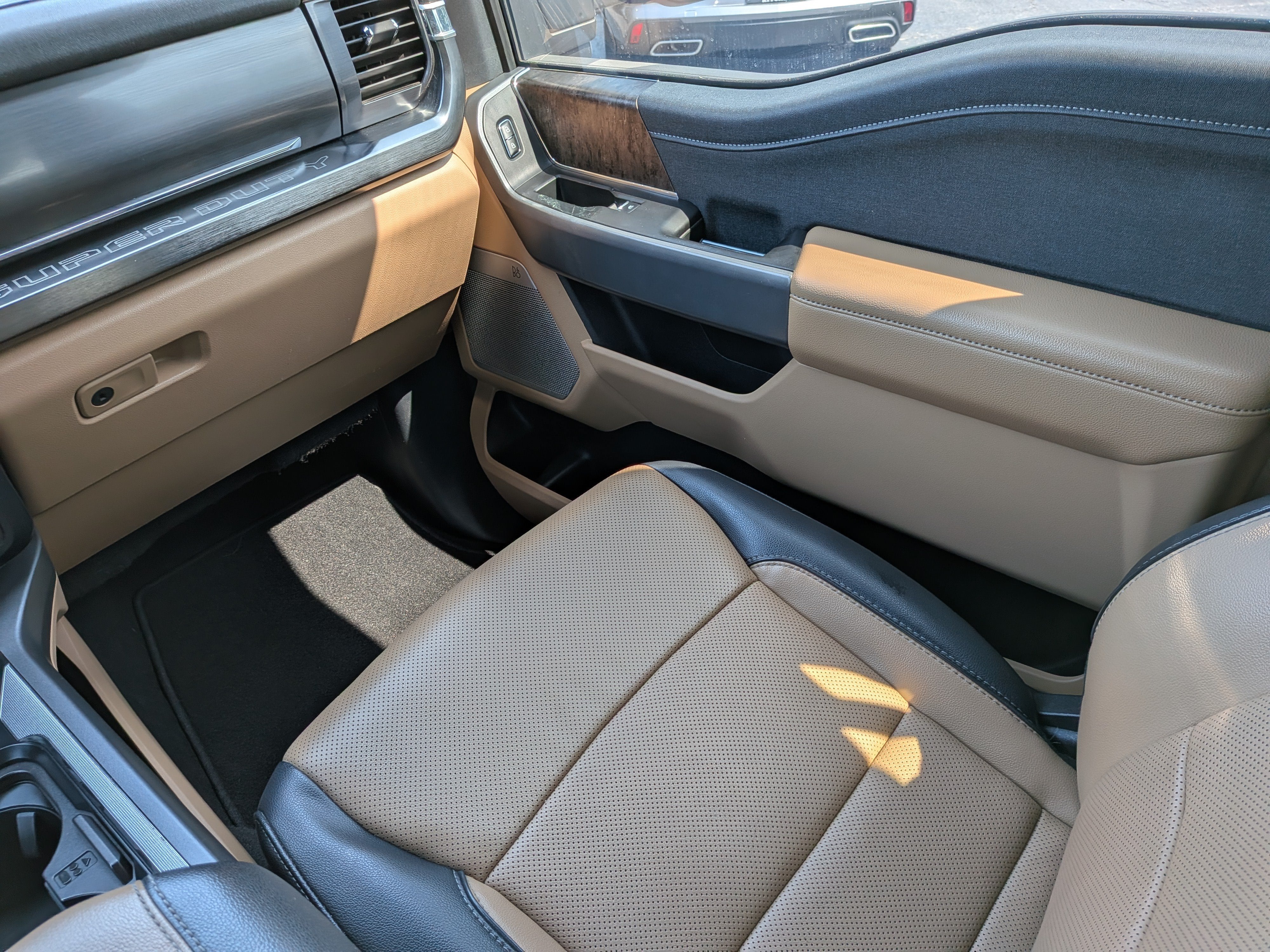 2023 Ford F-250 LARIAT