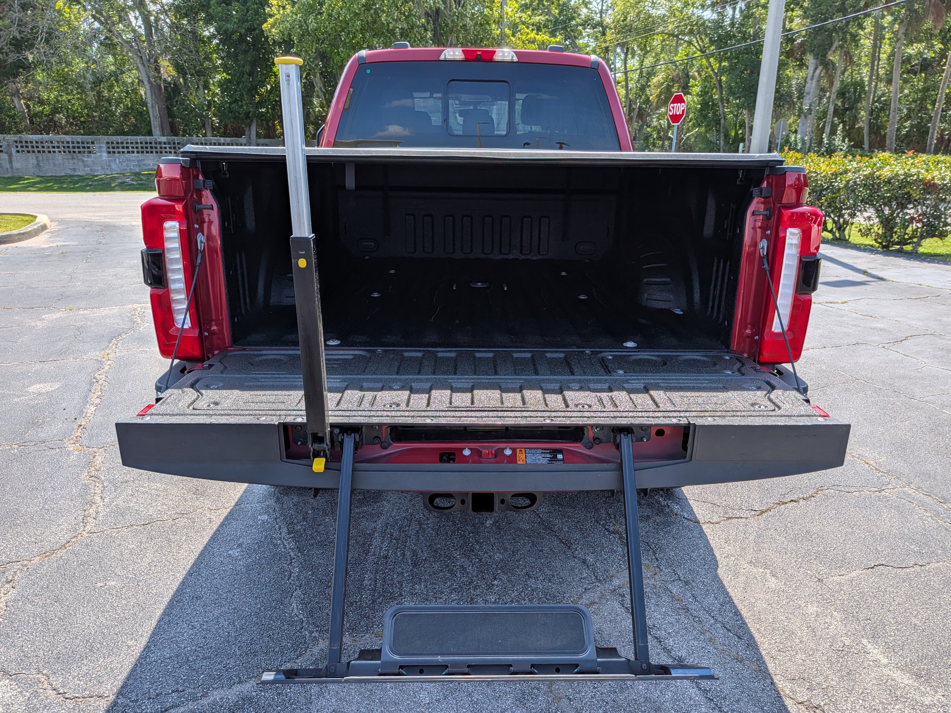 2023 Ford F-250 LARIAT