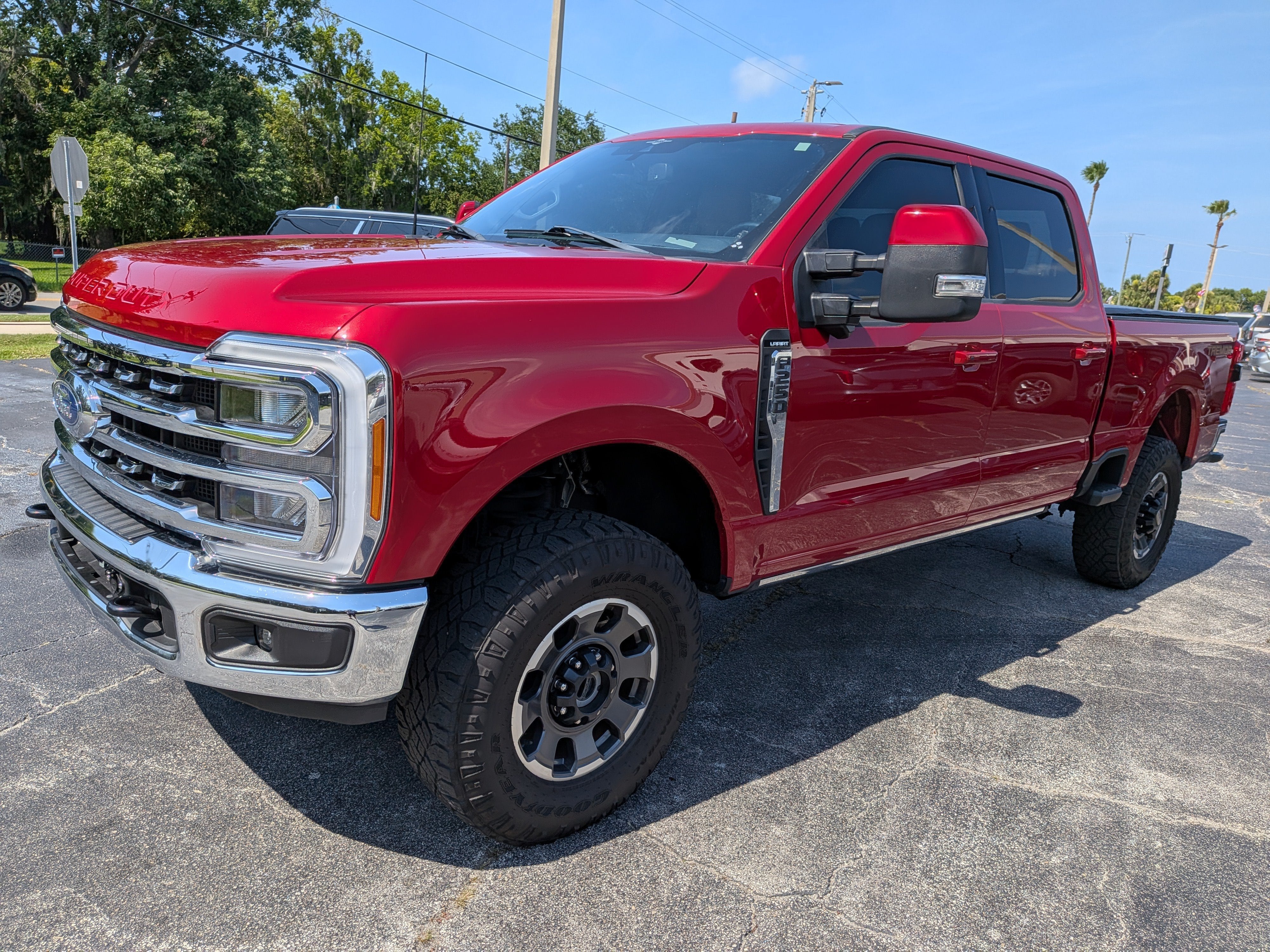 2023 Ford F-250 LARIAT