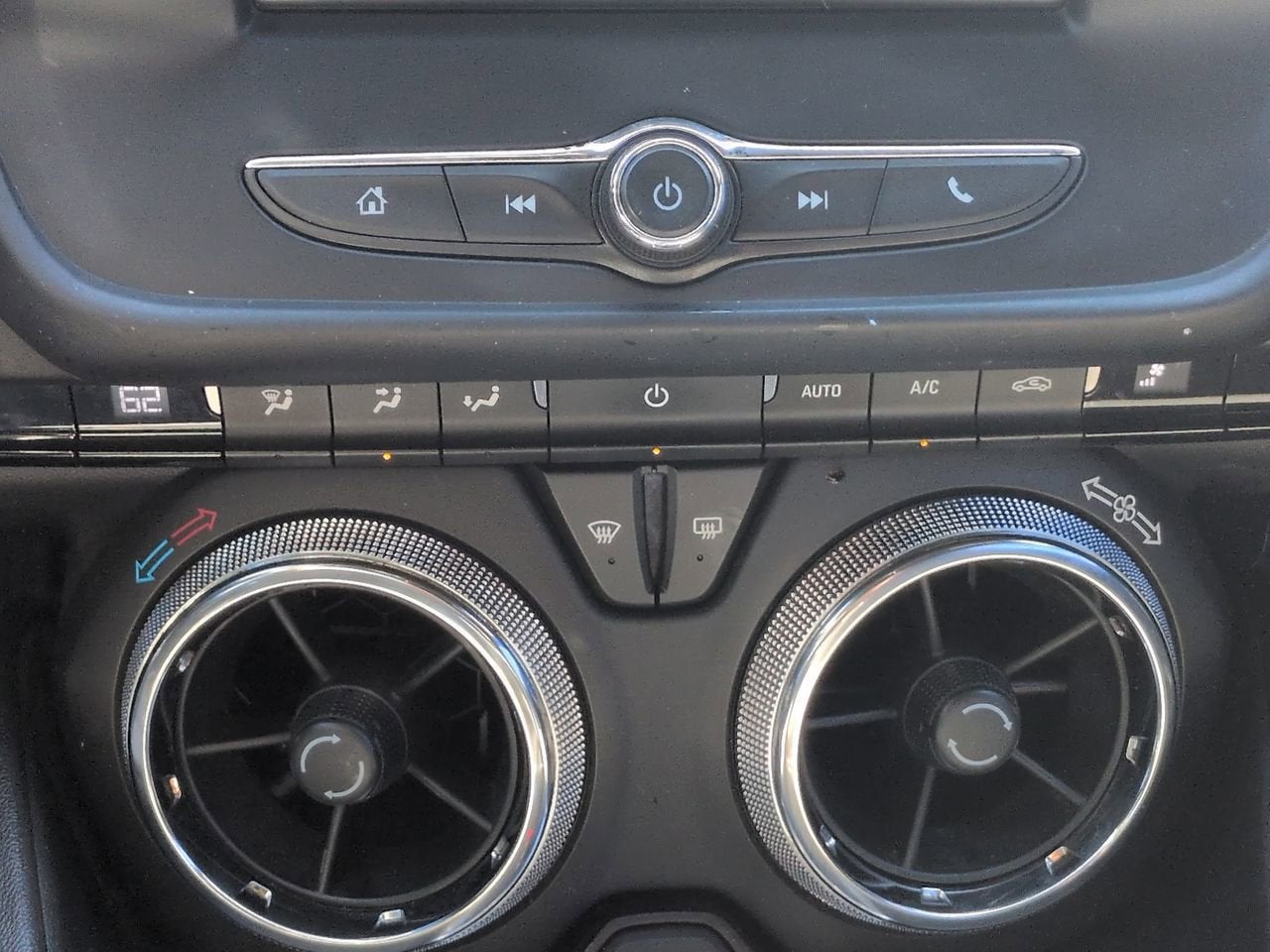 2016 Chevrolet Camaro 1LT