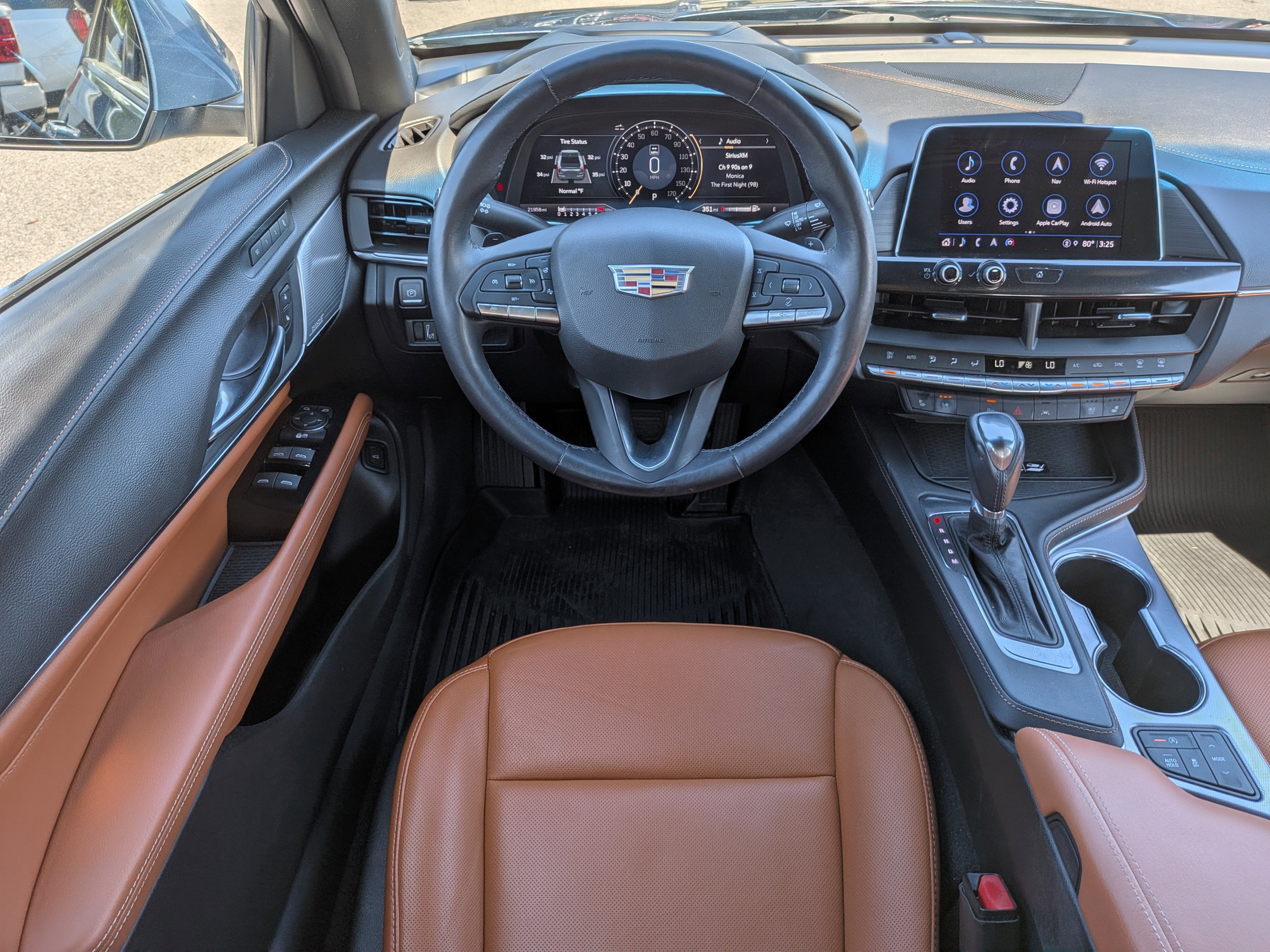 2023 Cadillac CT4 Premium Luxury