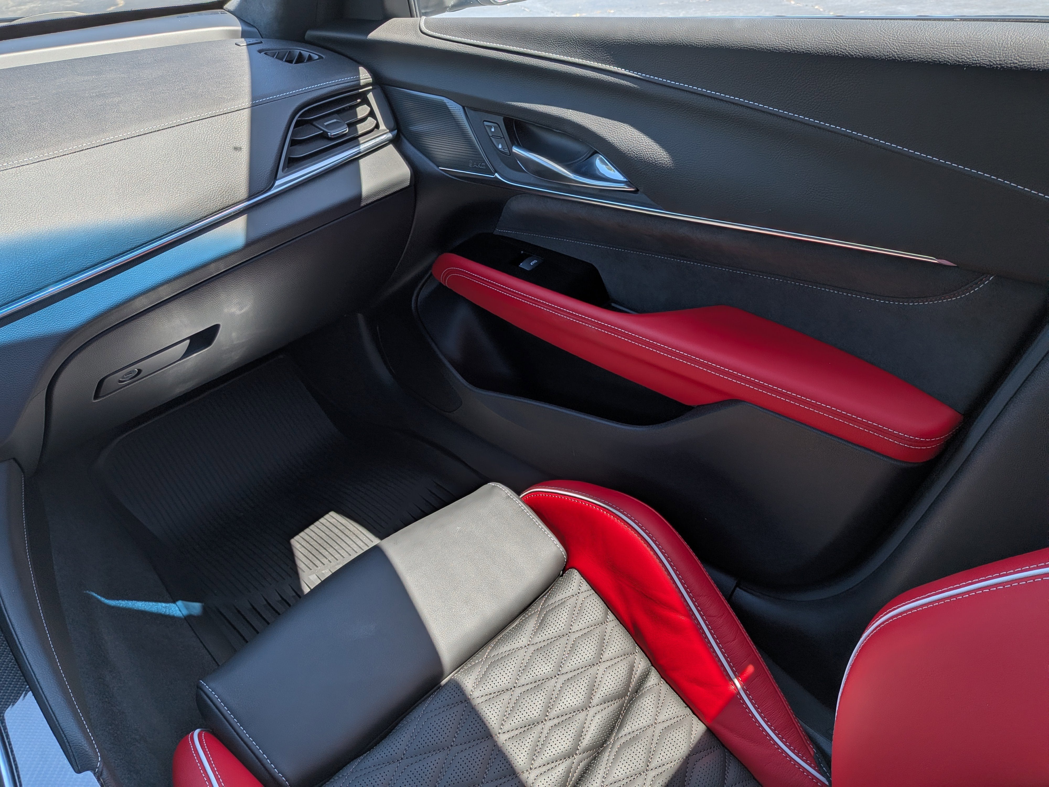 2023 Cadillac CT4-V V-Series Blackwing