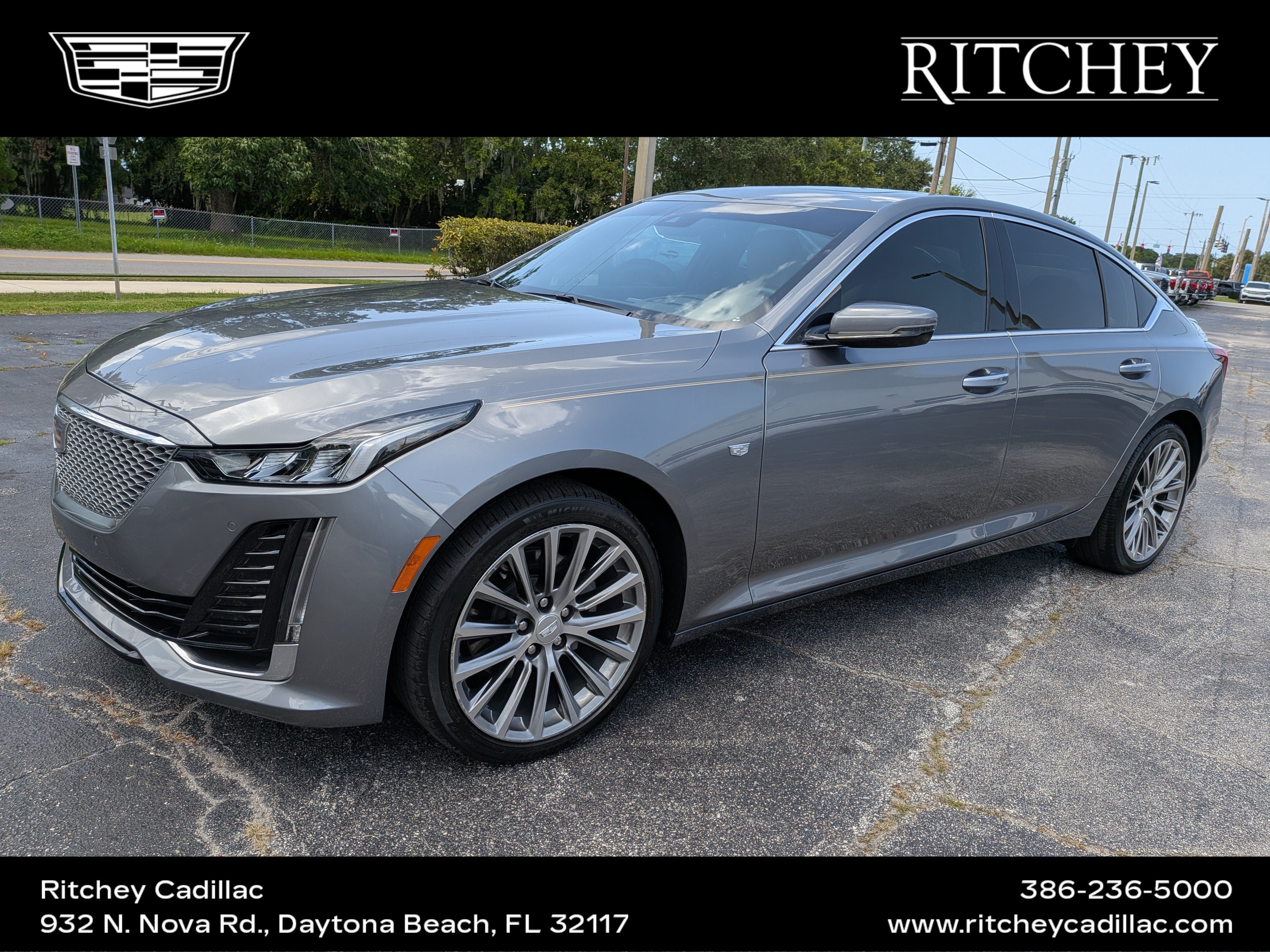 2022 Cadillac CT5 Premium Luxury