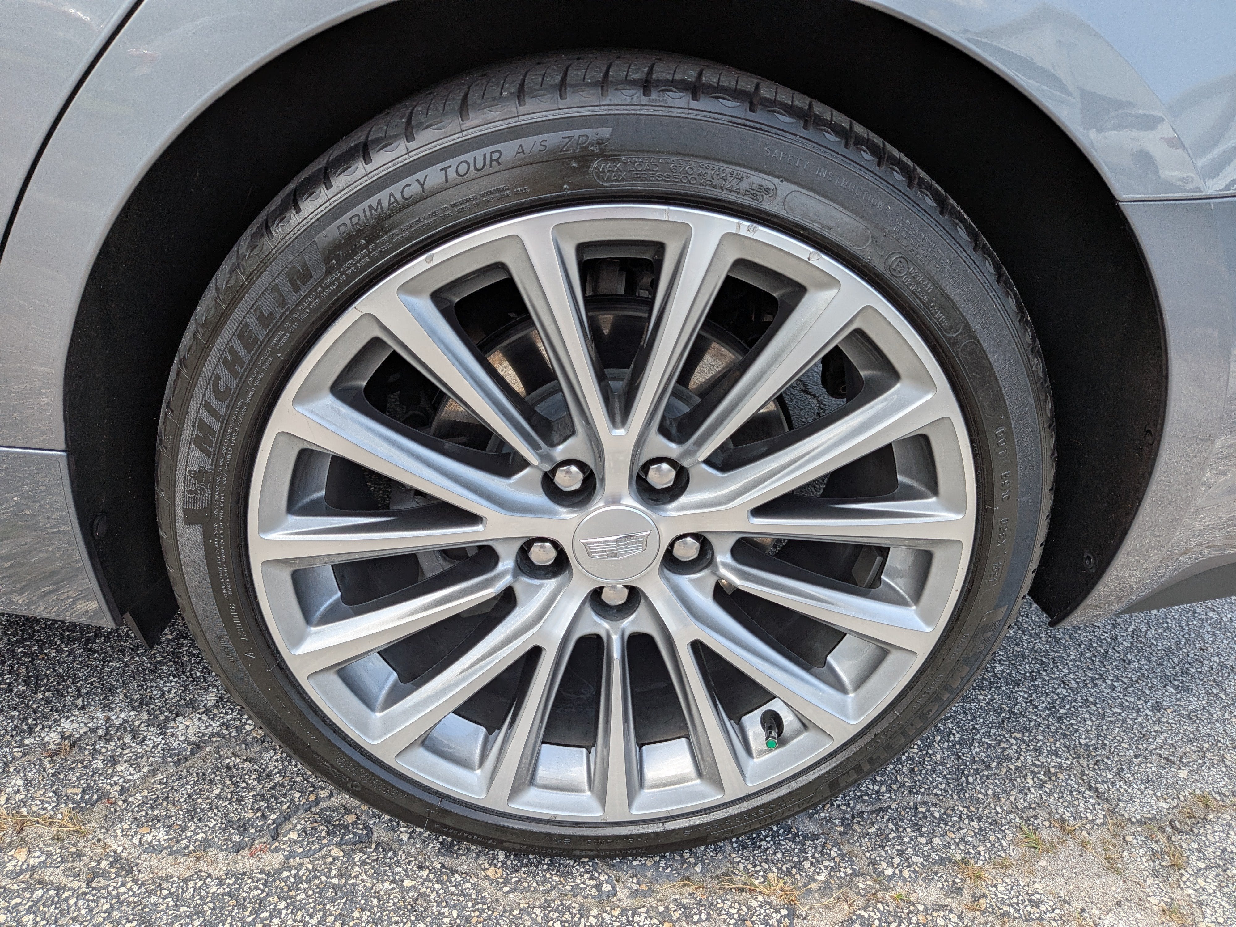 2022 Cadillac CT5 Premium Luxury