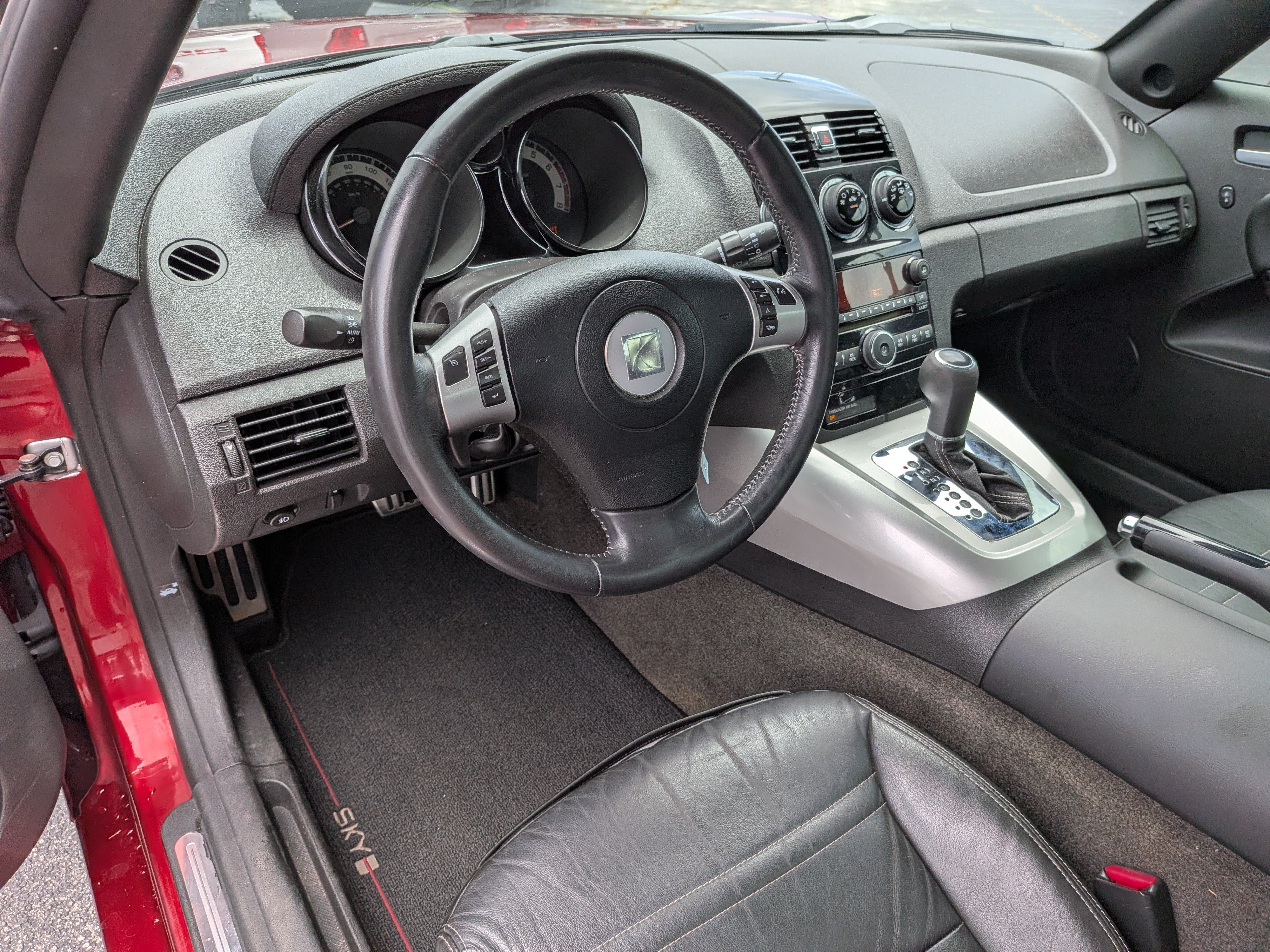 2009 Saturn Sky Red Line