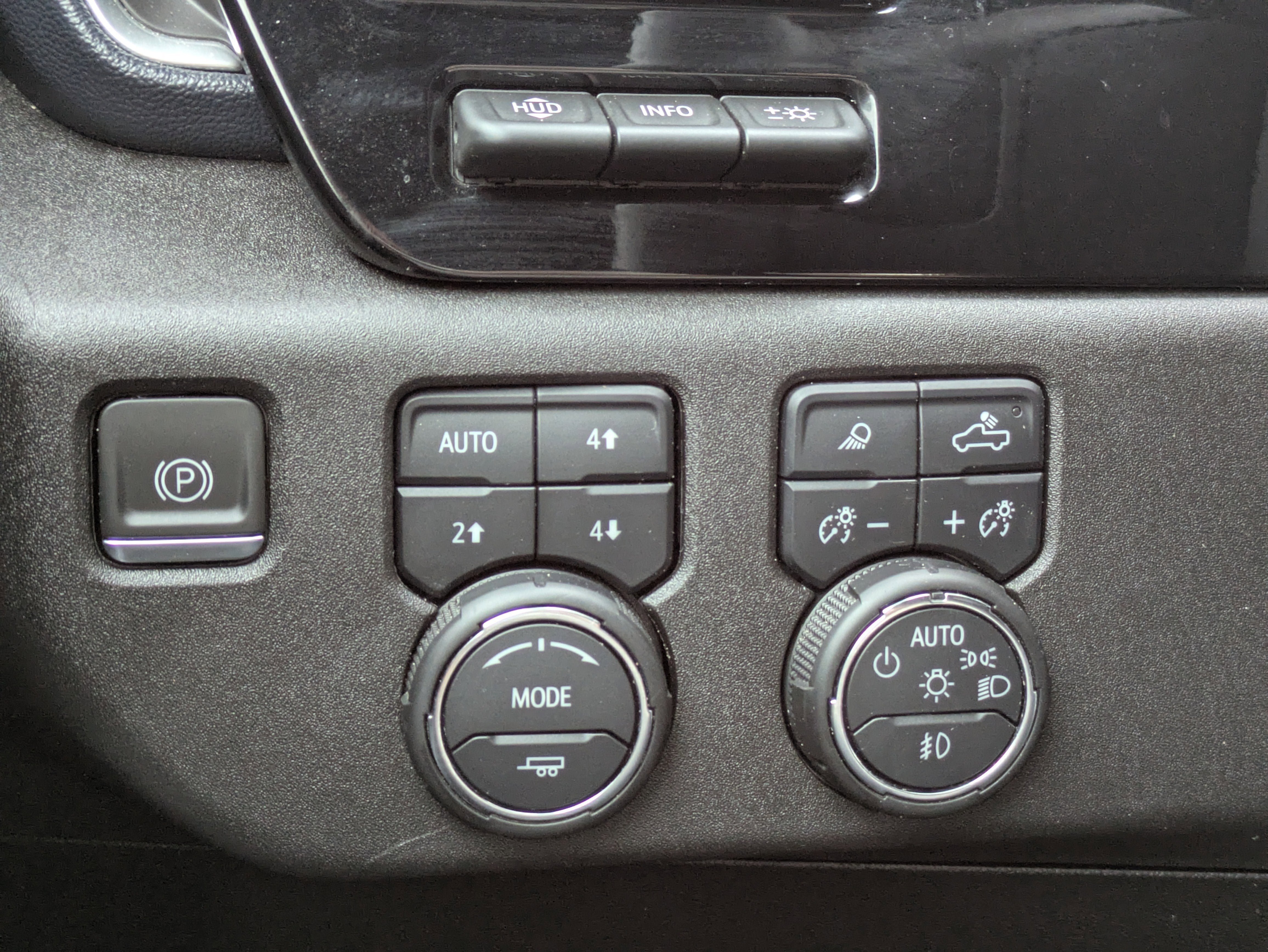 2024 Chevrolet Silverado 3500 HD High Country