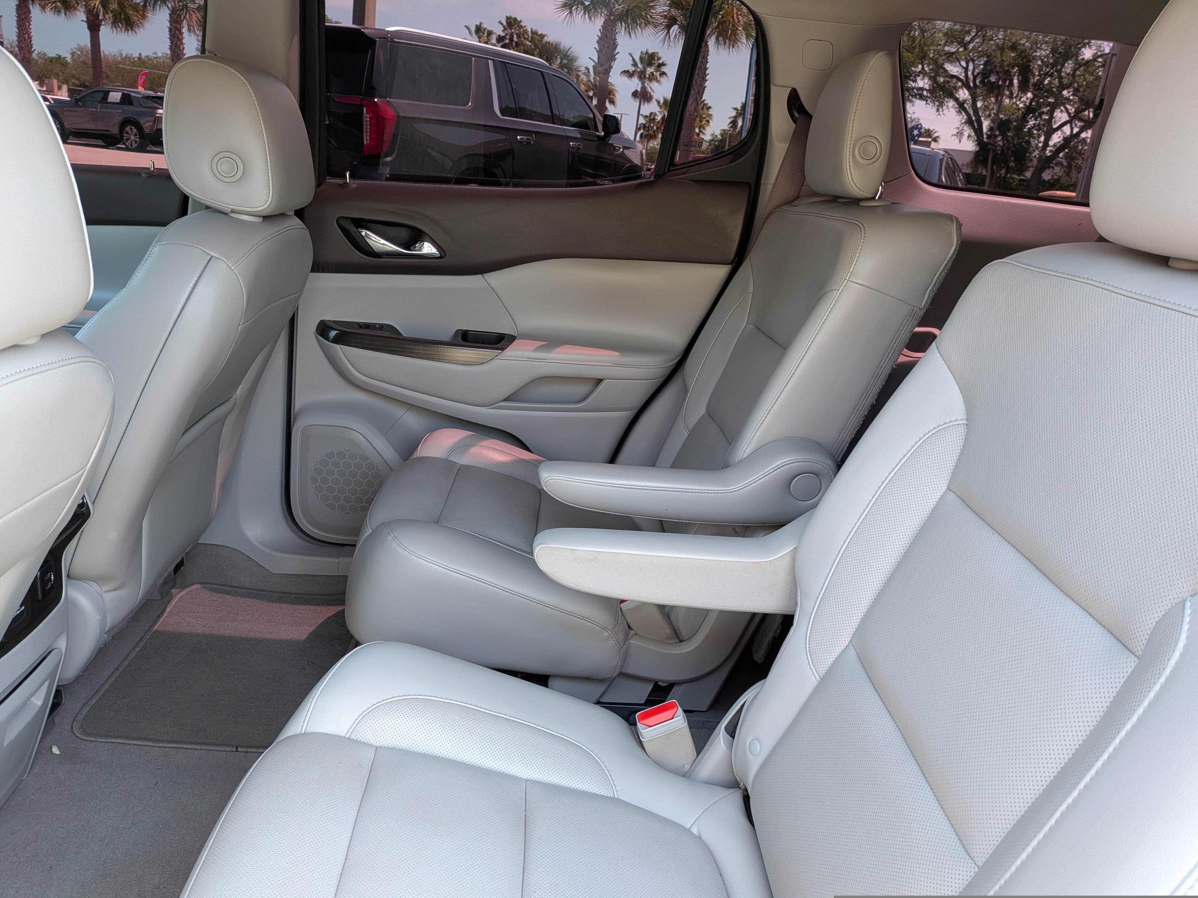 2017 GMC Acadia SLT