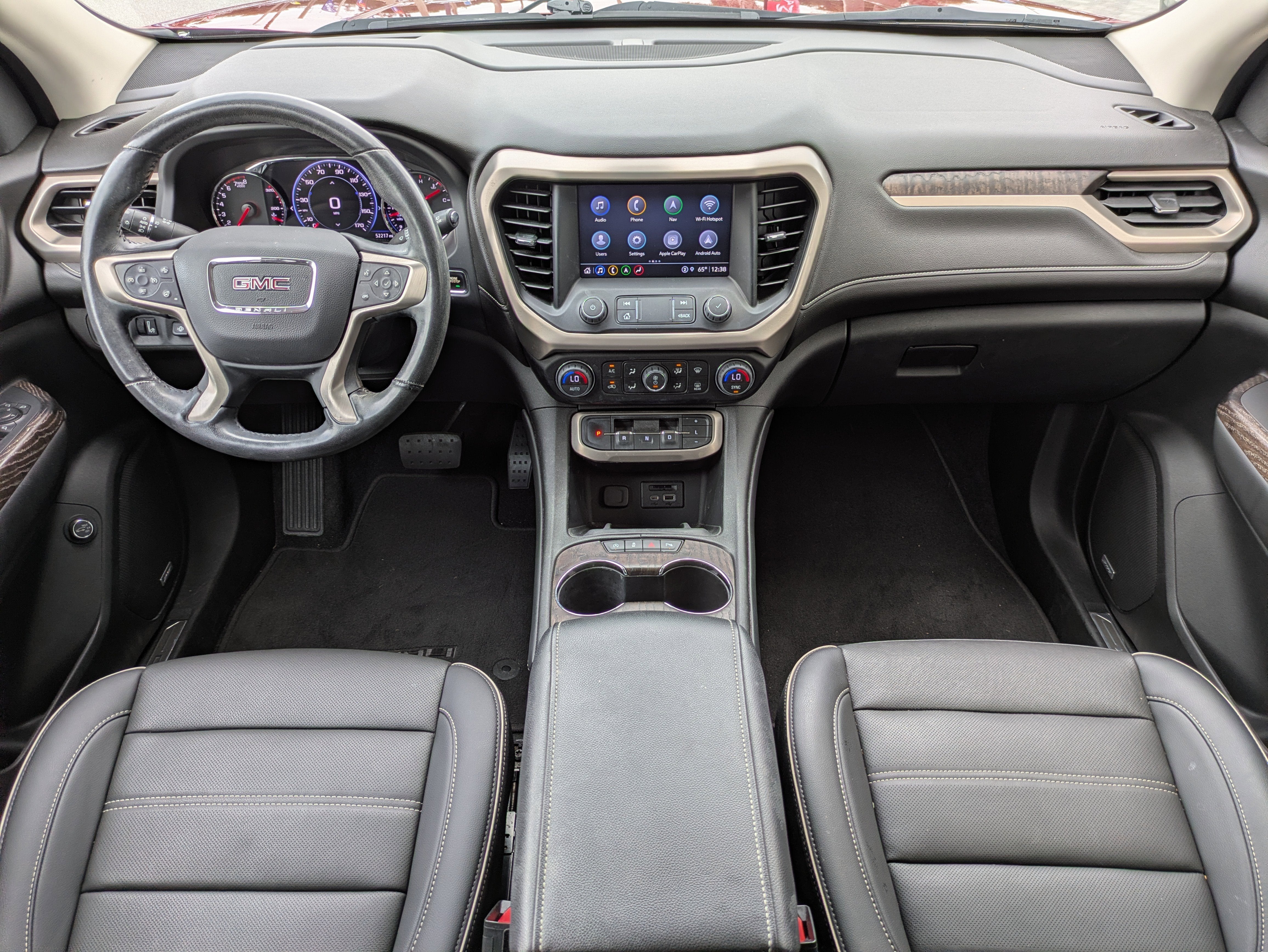 2022 GMC Acadia Denali