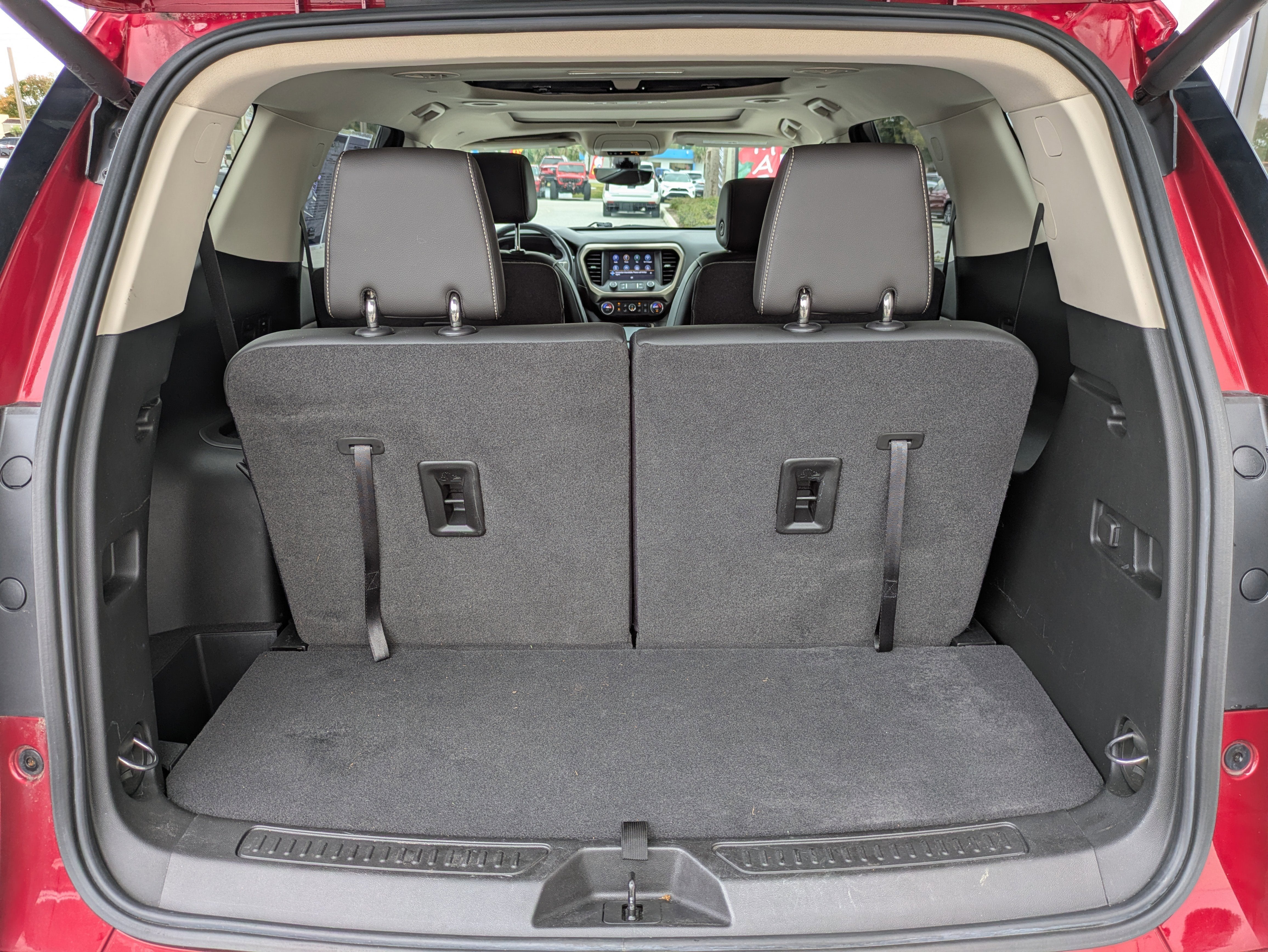 2022 GMC Acadia Denali