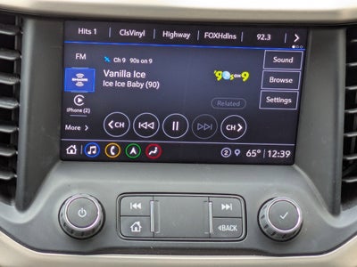 2022 GMC Acadia Denali