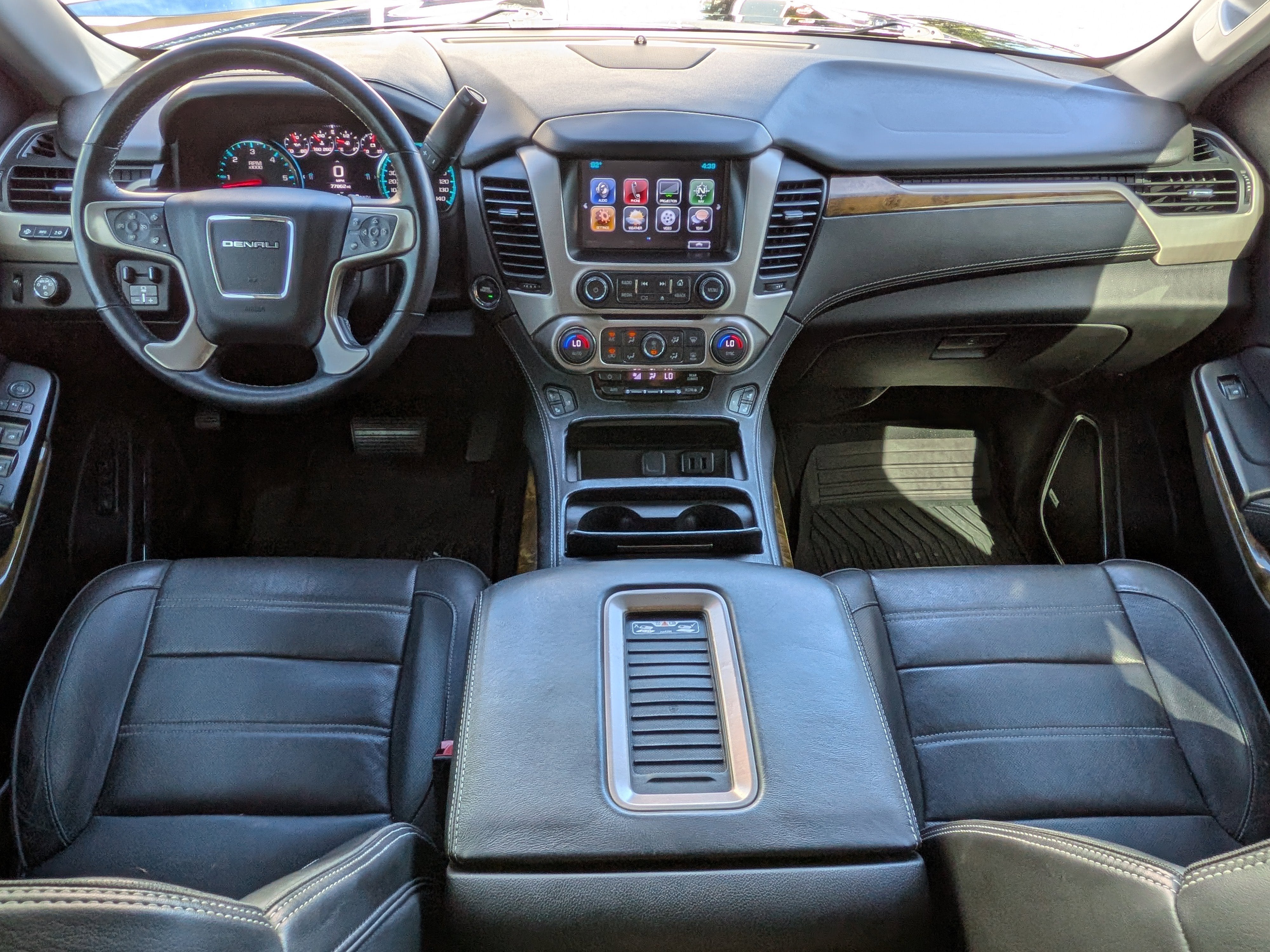 2017 GMC Yukon Denali