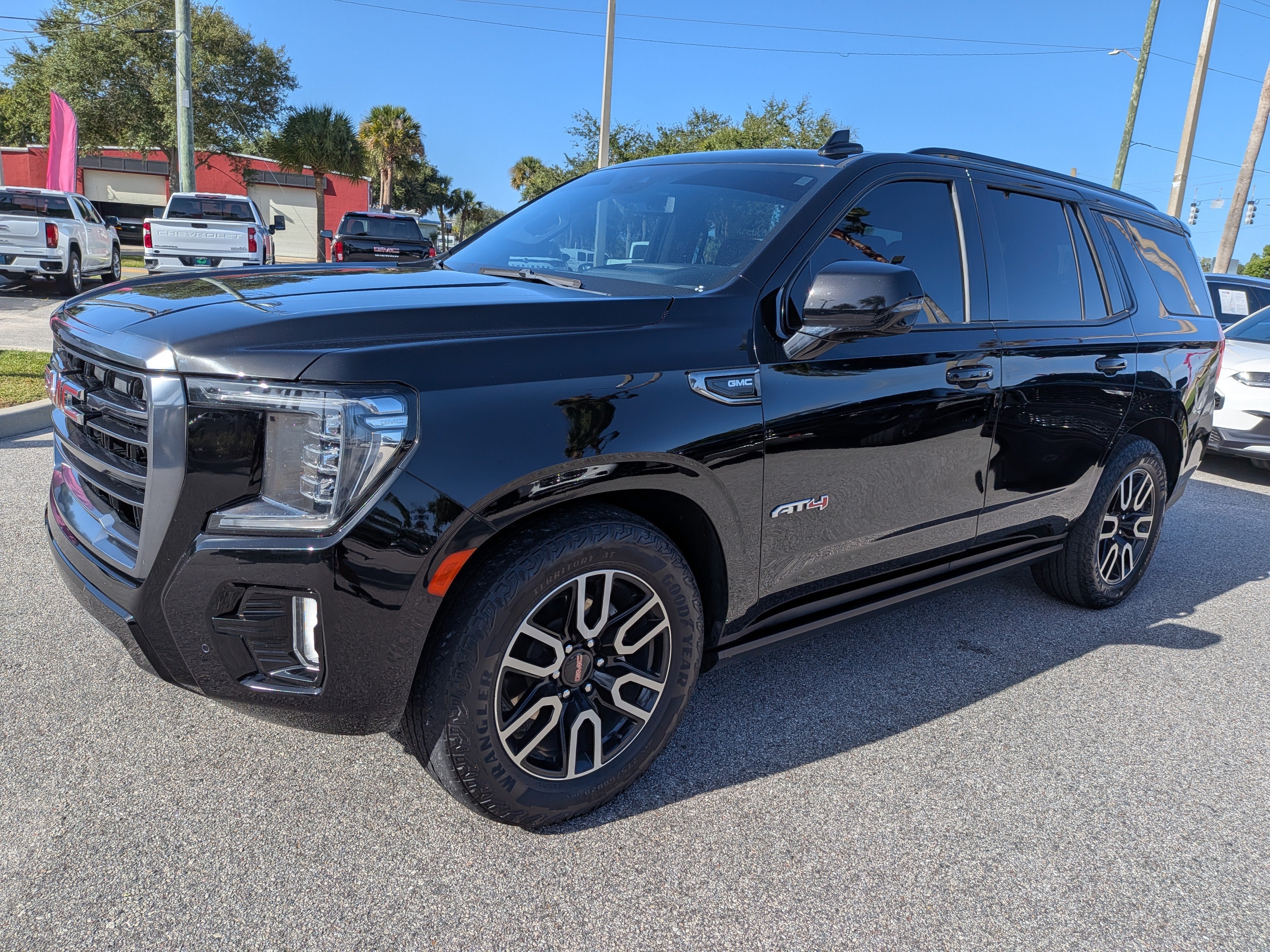 2023 GMC Yukon AT4