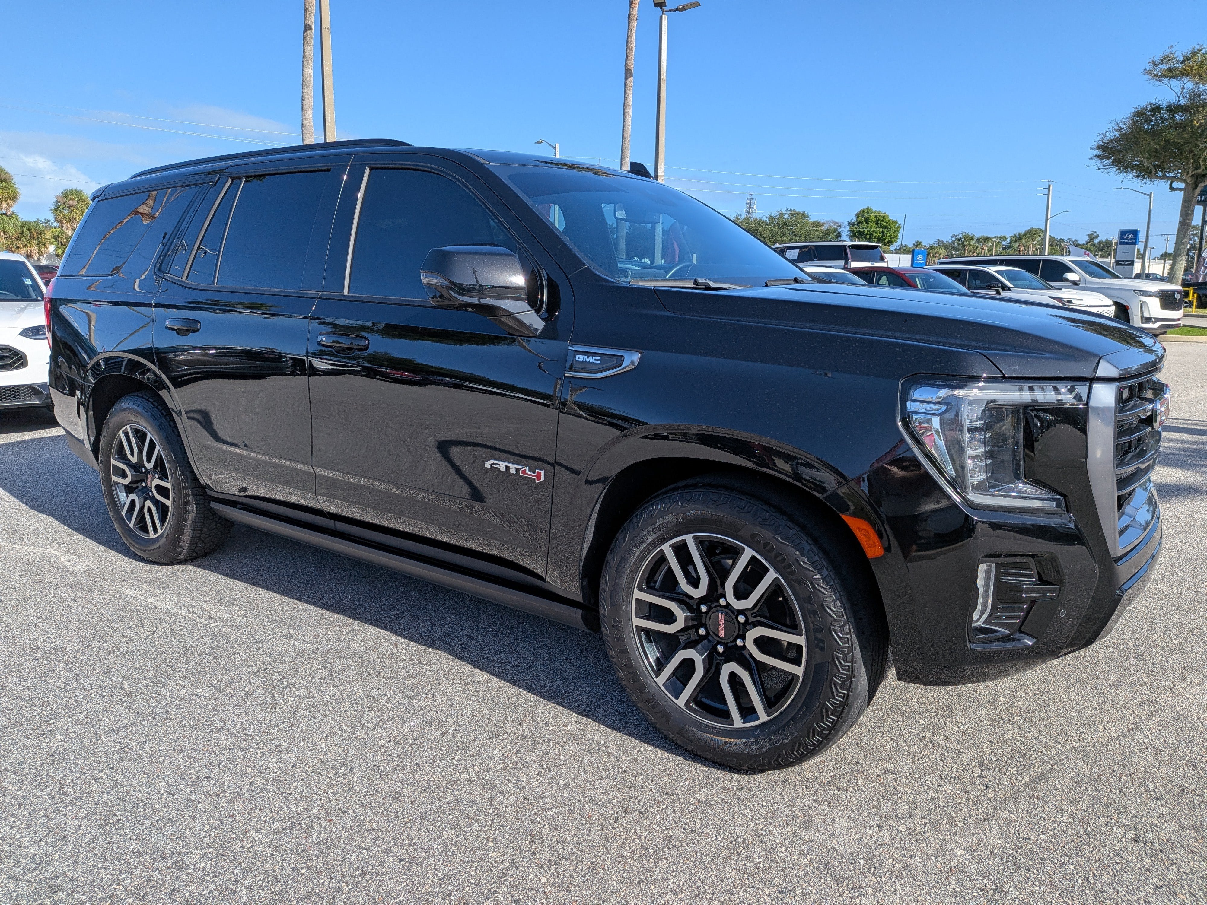 2023 GMC Yukon AT4