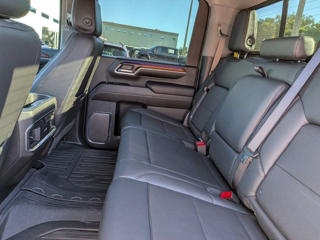 2025 GMC Sierra 3500 HD Denali