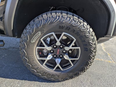 2023 GMC Canyon AT4X