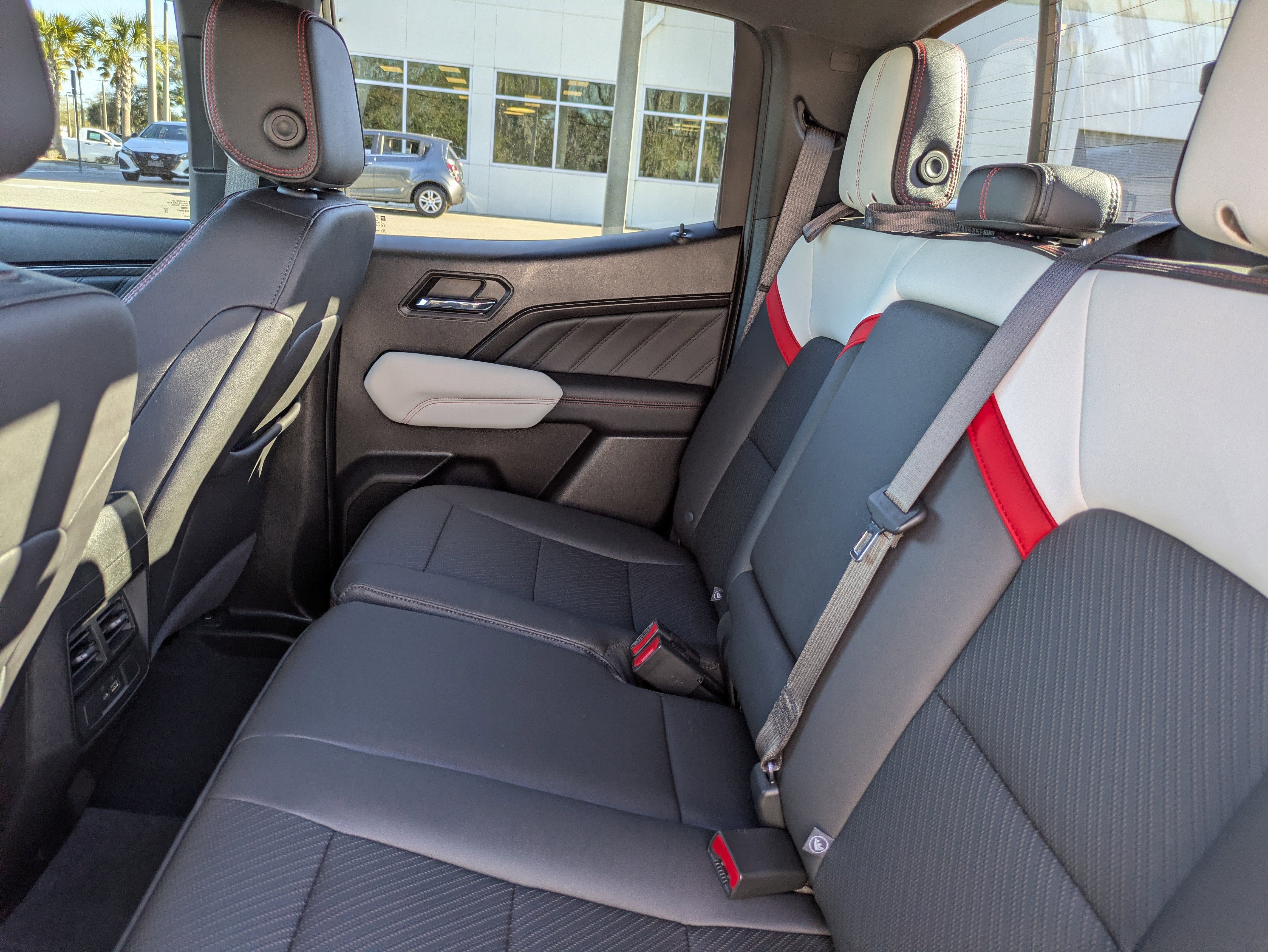 2023 GMC Canyon AT4X