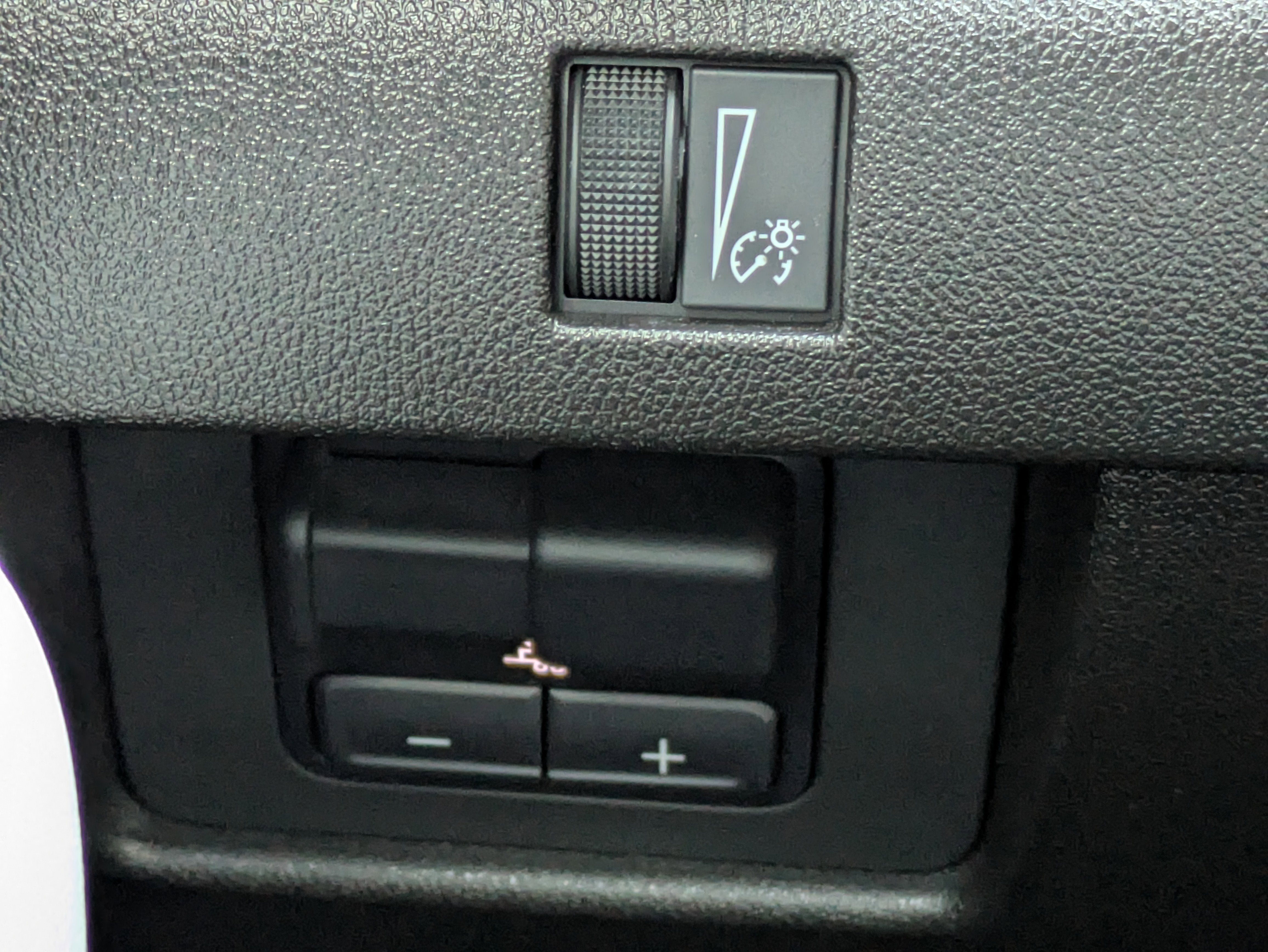 2023 GMC Canyon AT4X