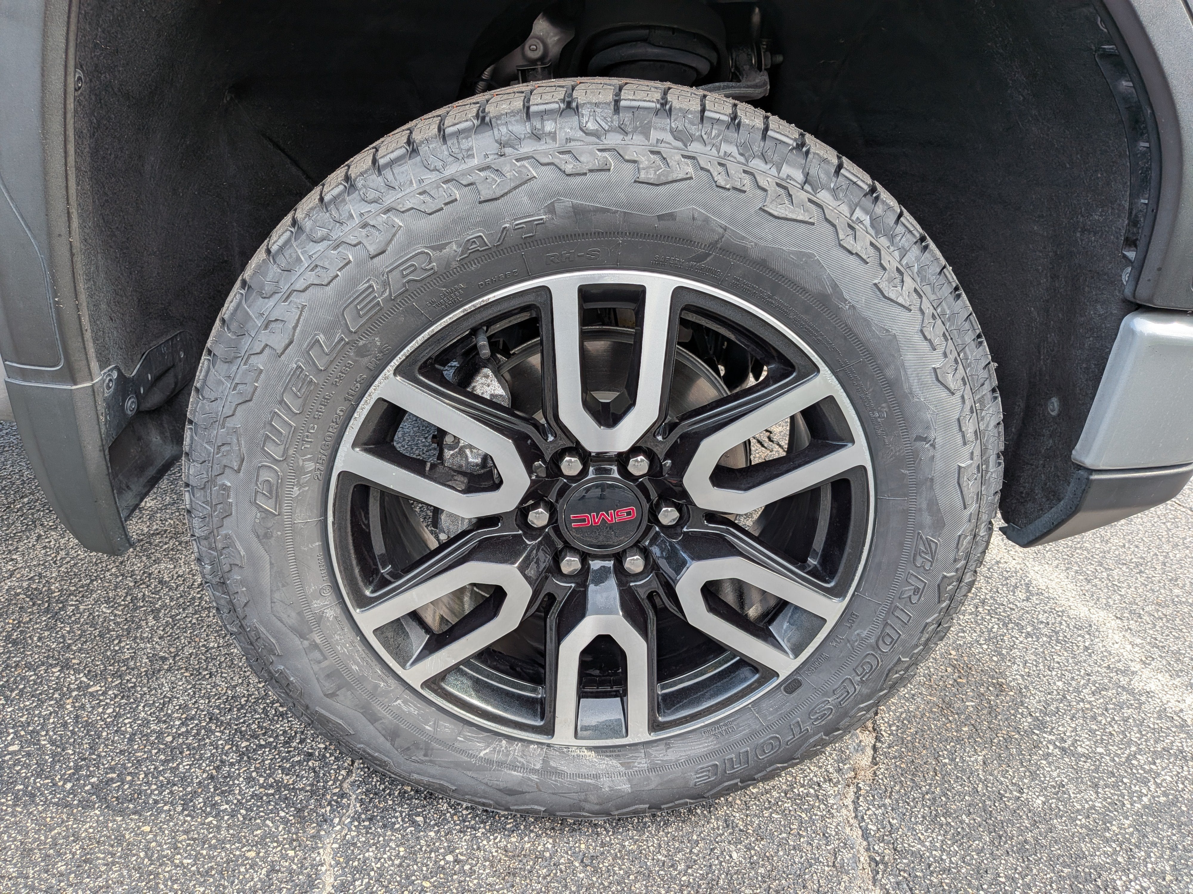 2023 GMC Sierra 1500 AT4