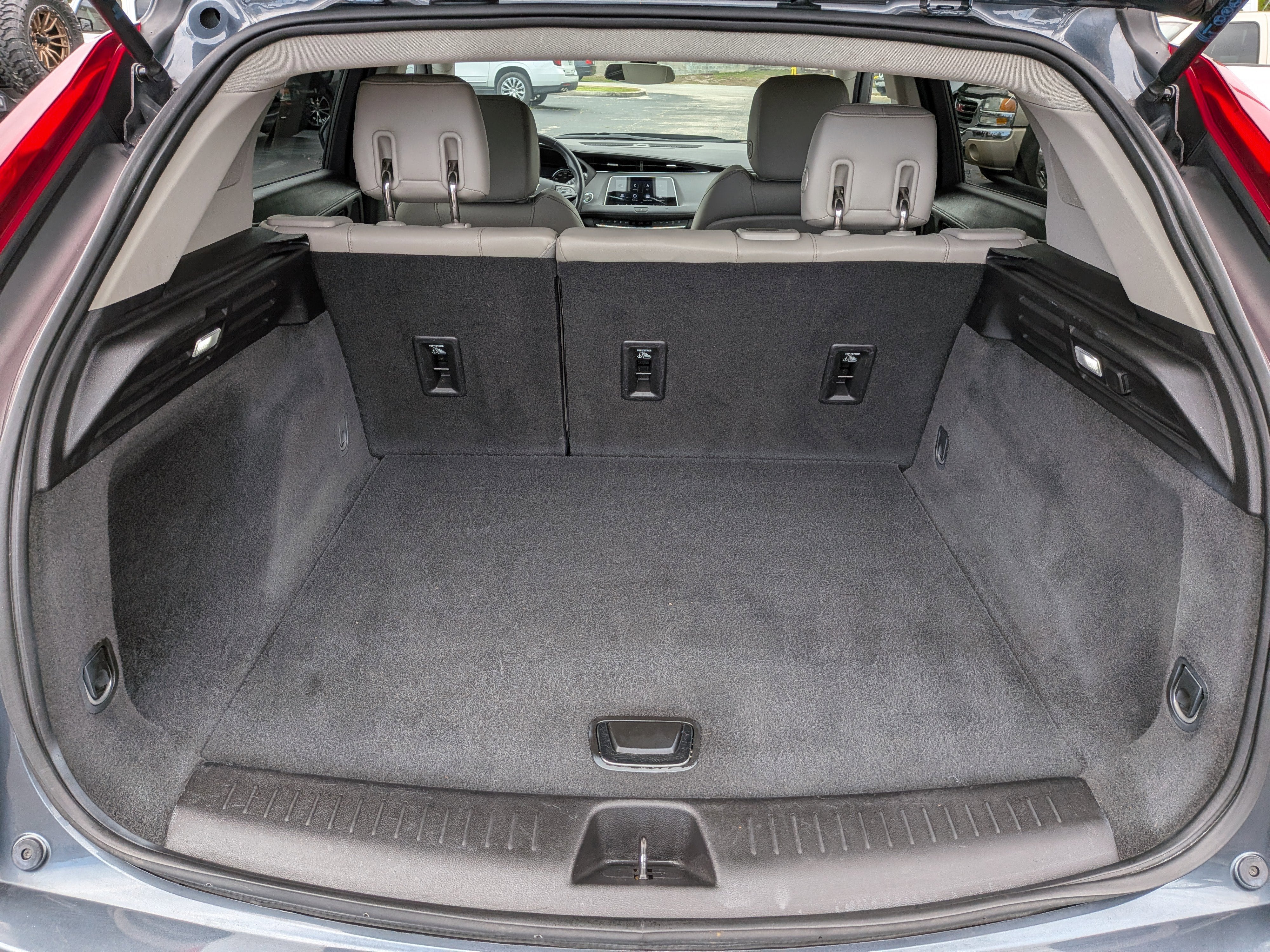 2019 Cadillac XT4 FWD Luxury