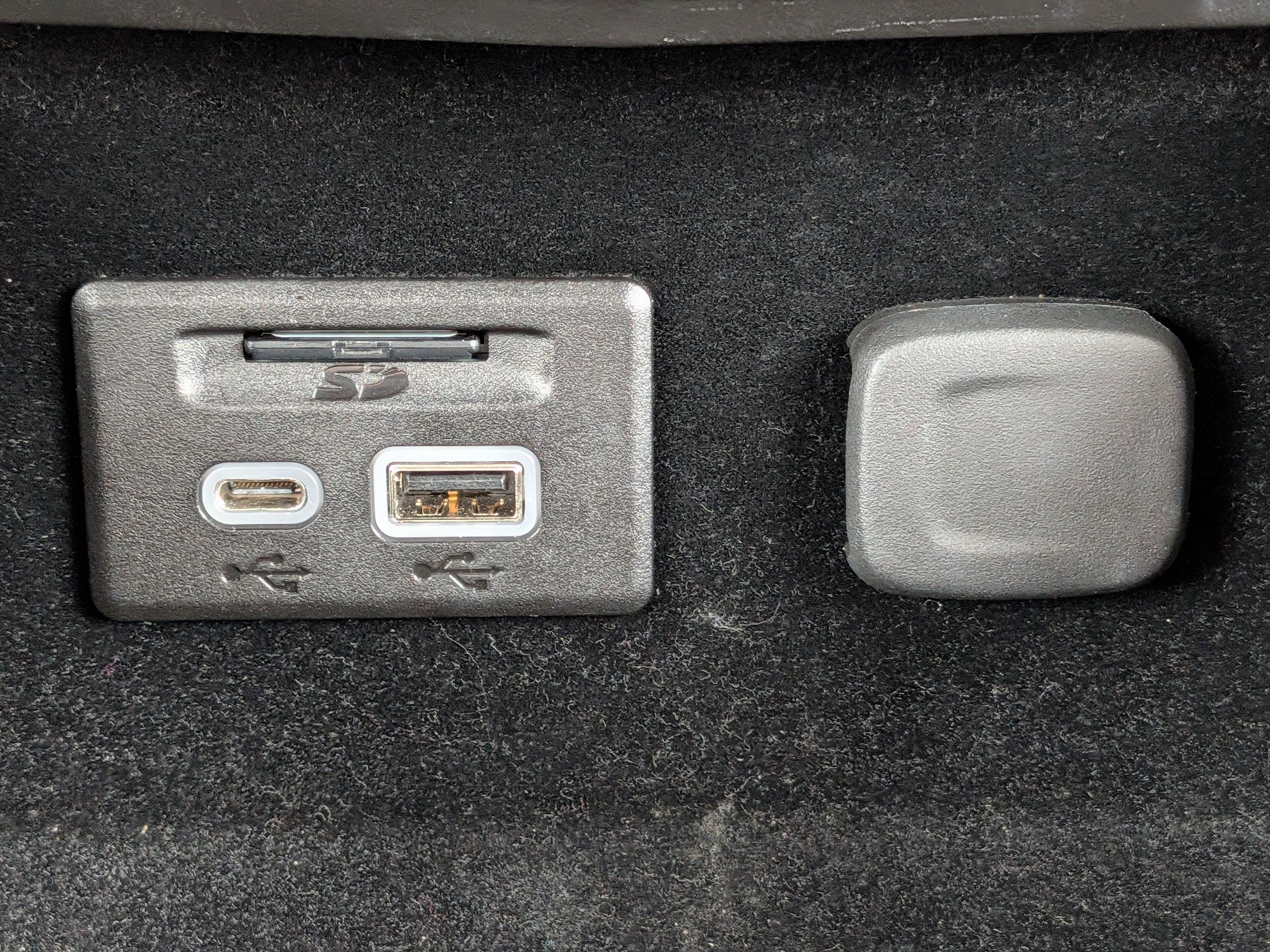 2019 Cadillac XT4 FWD Luxury