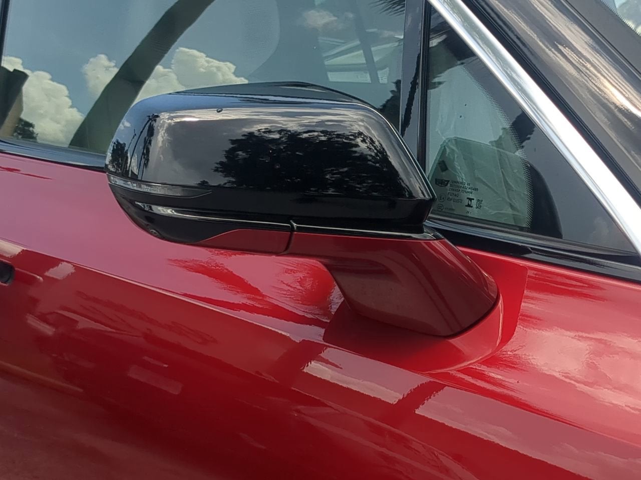 2026 Cadillac VISTIQ Luxury