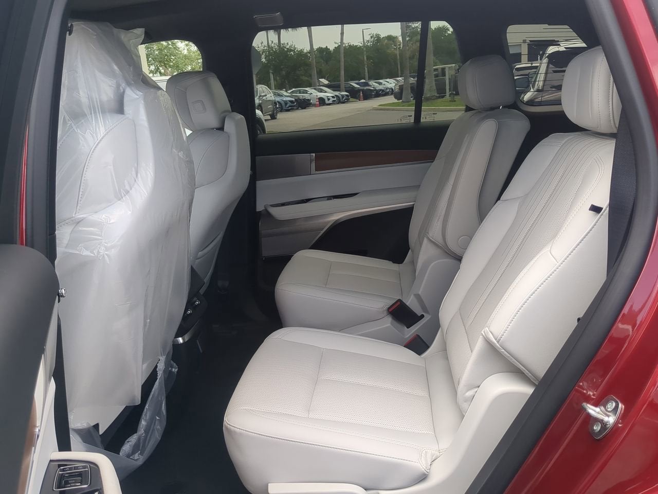 2026 Cadillac VISTIQ Luxury