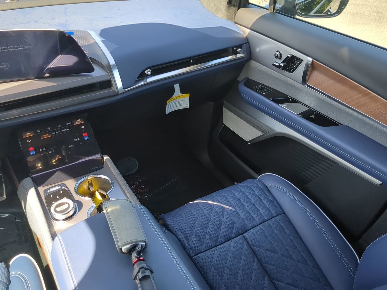 2026 Cadillac VISTIQ Premium Luxury