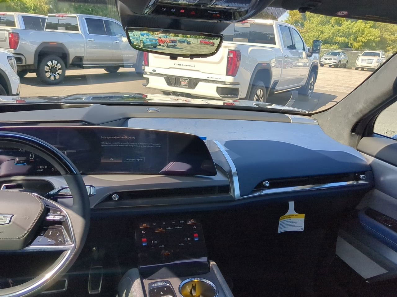 2026 Cadillac VISTIQ Premium Luxury