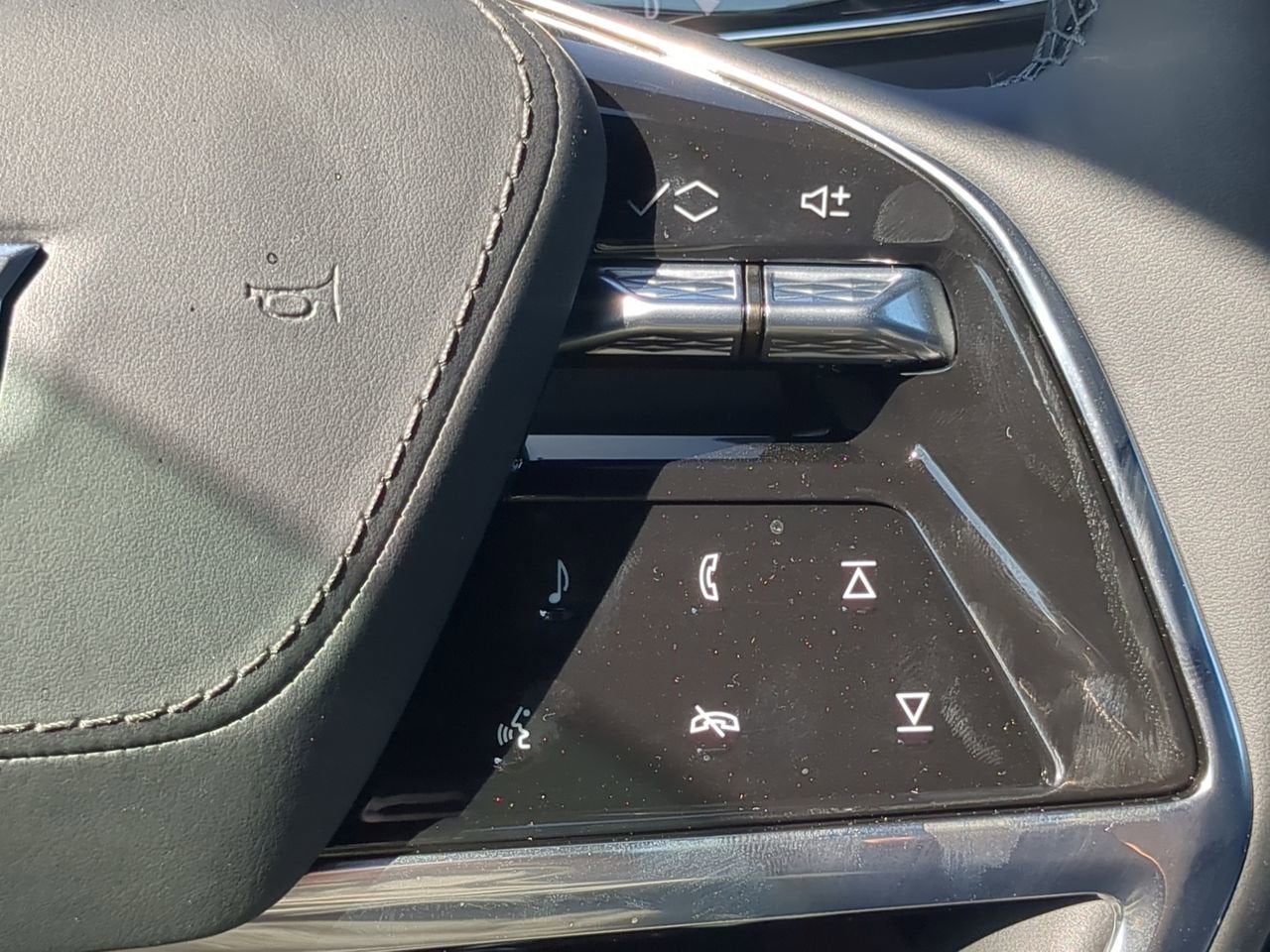 2026 Cadillac VISTIQ Premium Luxury