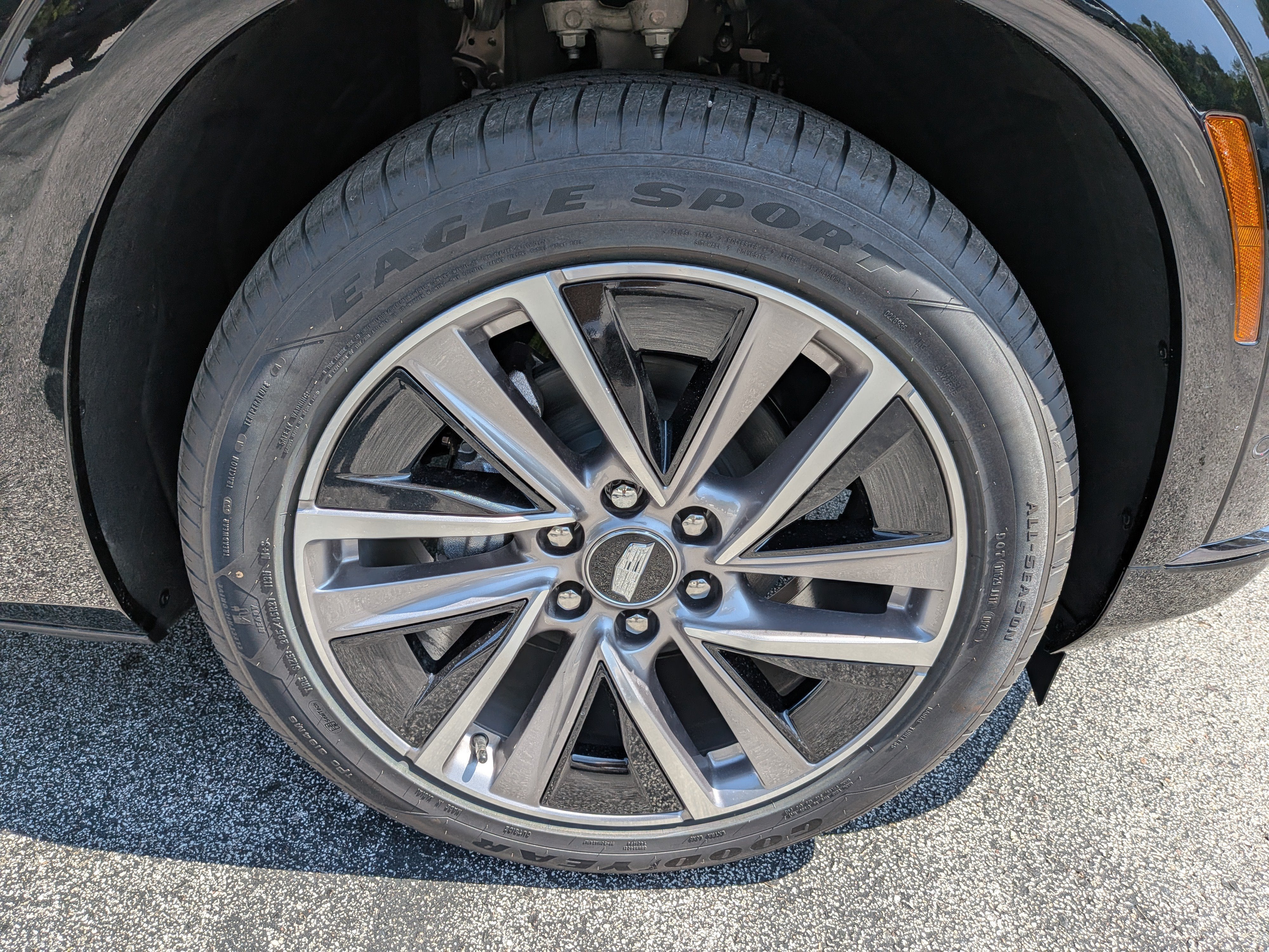 2027 Cadillac VISTIQ Sport