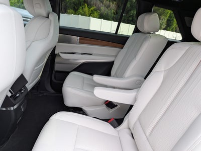 2027 Cadillac VISTIQ Sport