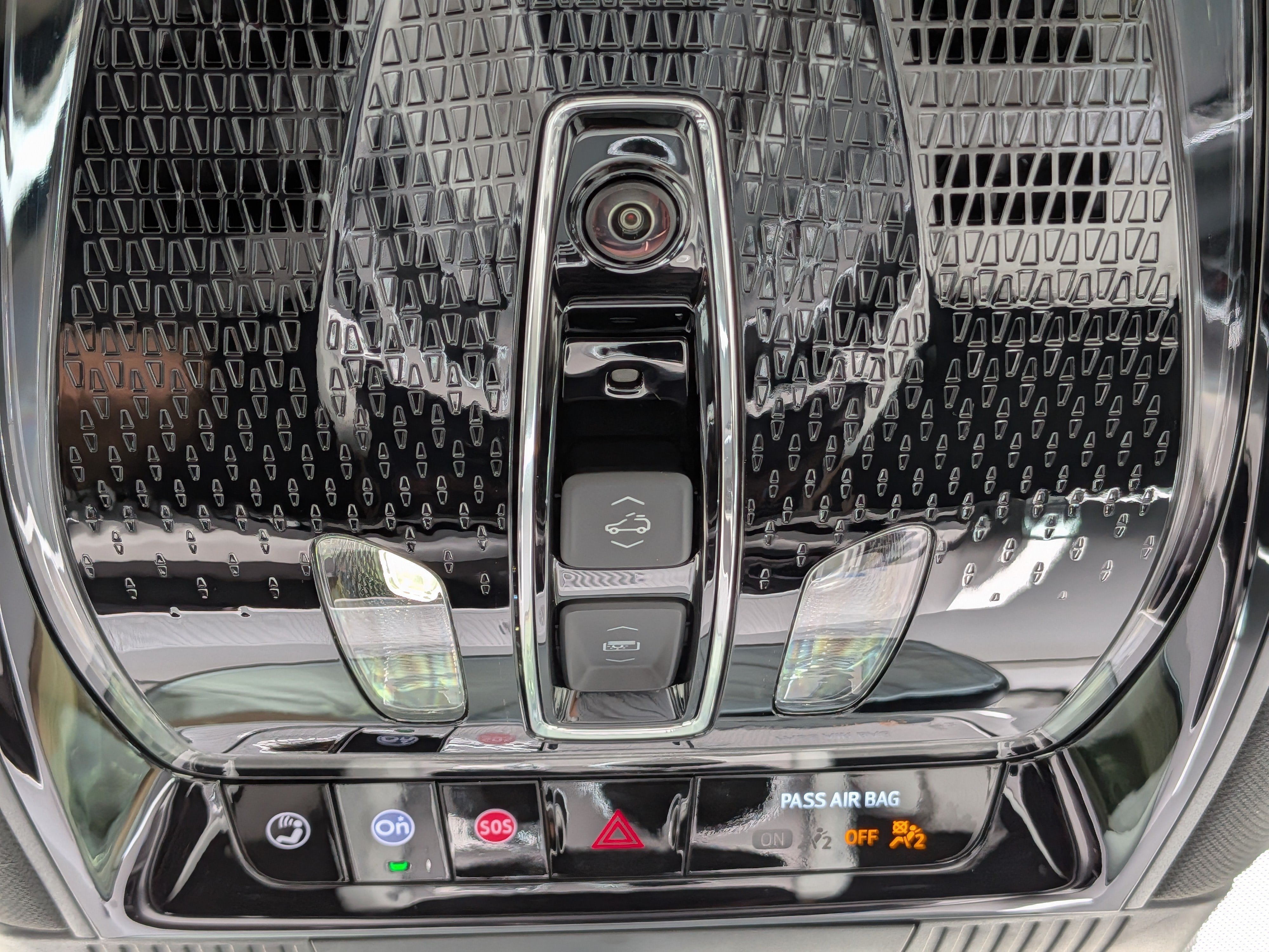 2027 Cadillac VISTIQ Sport
