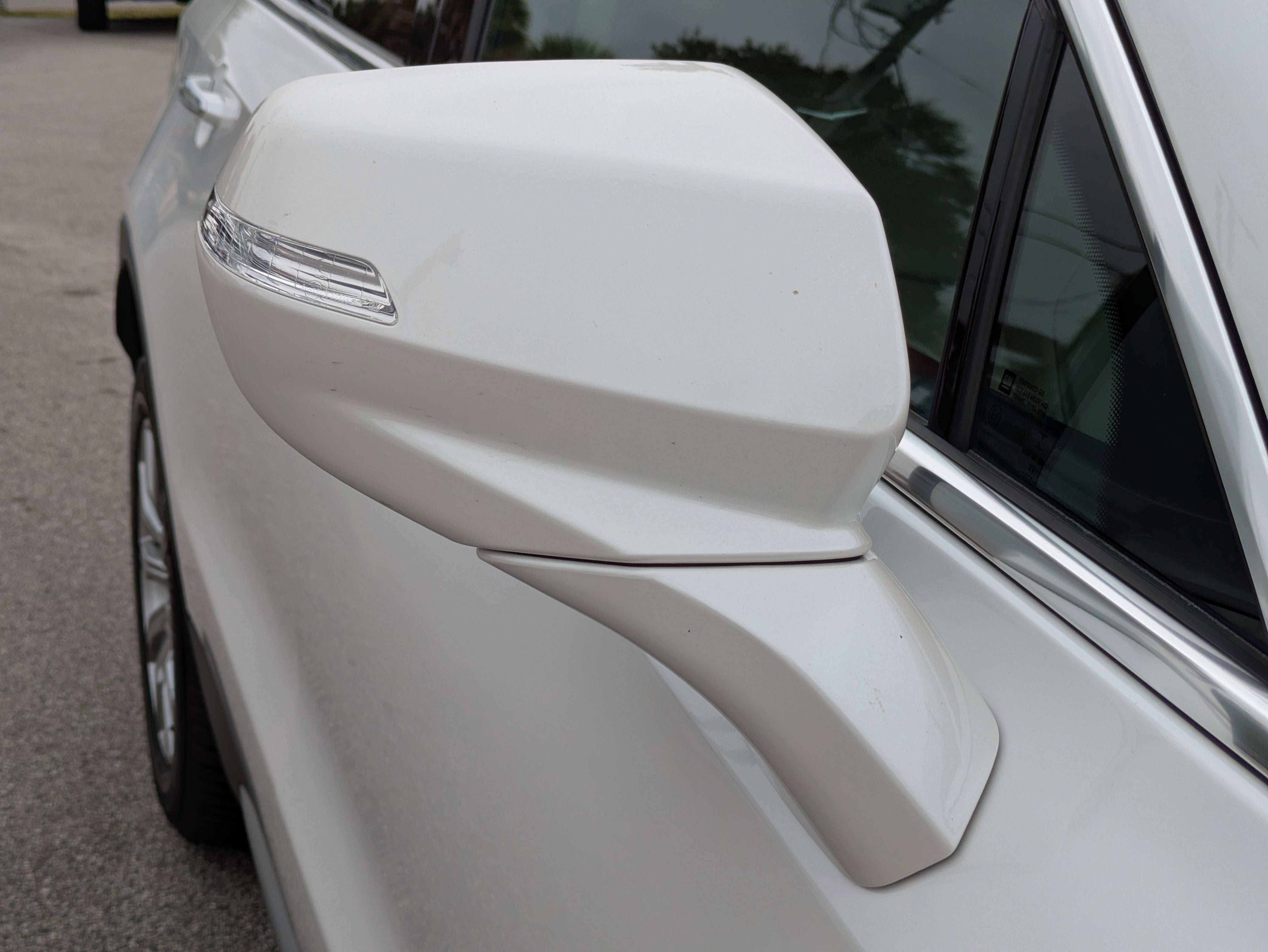 2021 Cadillac XT4 Premium Luxury