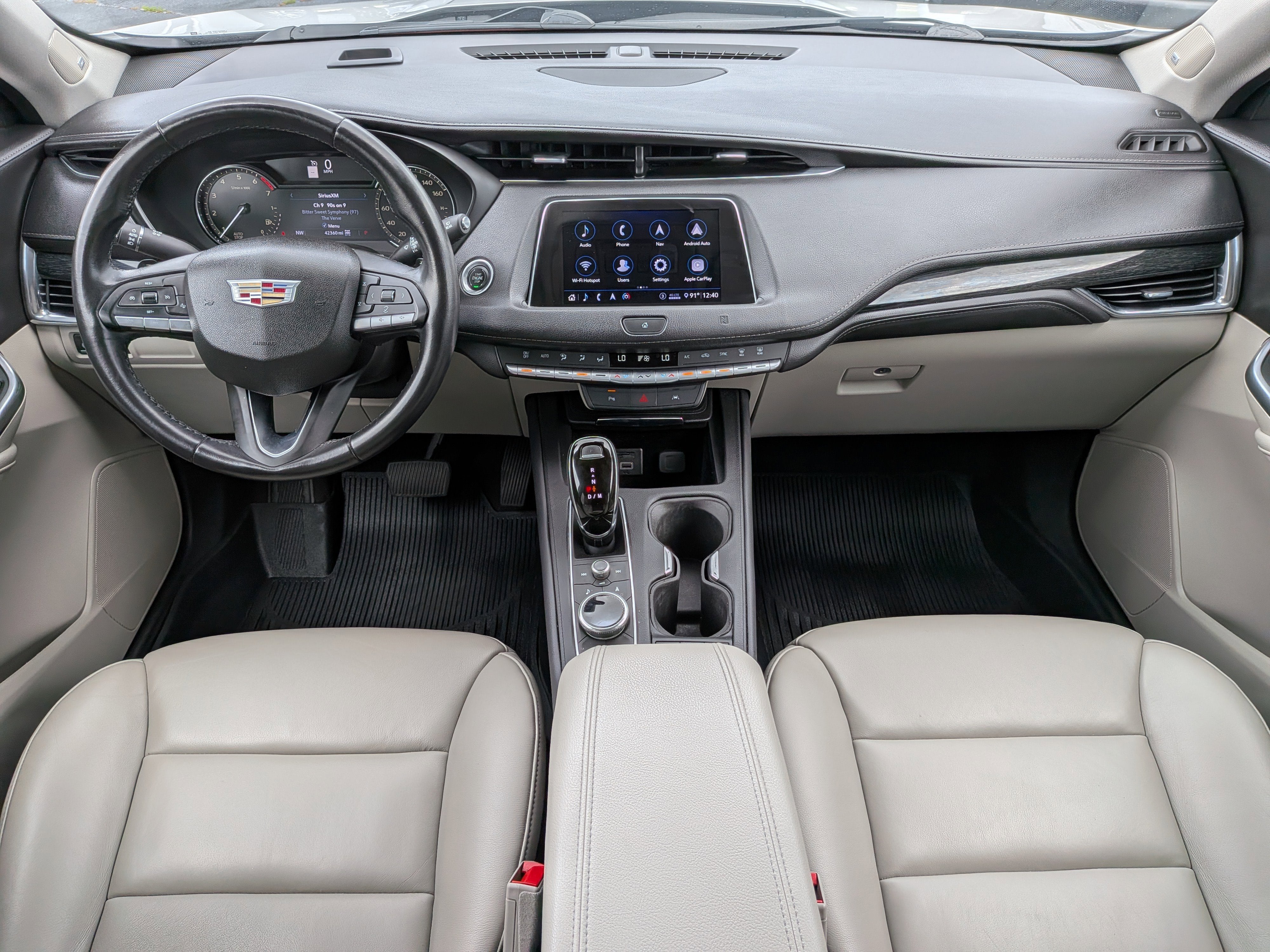 2020 Cadillac XT4 AWD Premium Luxury