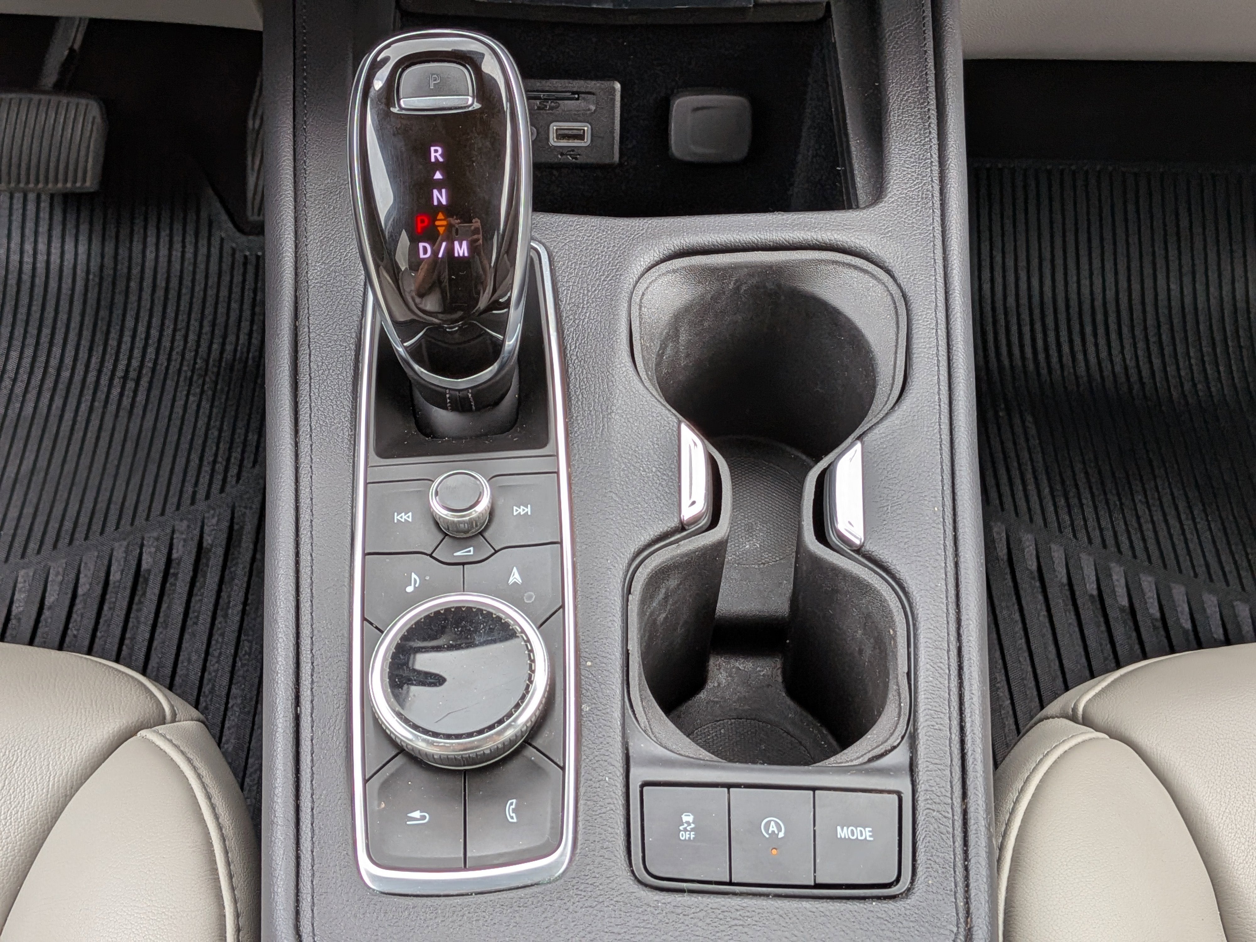 2020 Cadillac XT4 AWD Premium Luxury